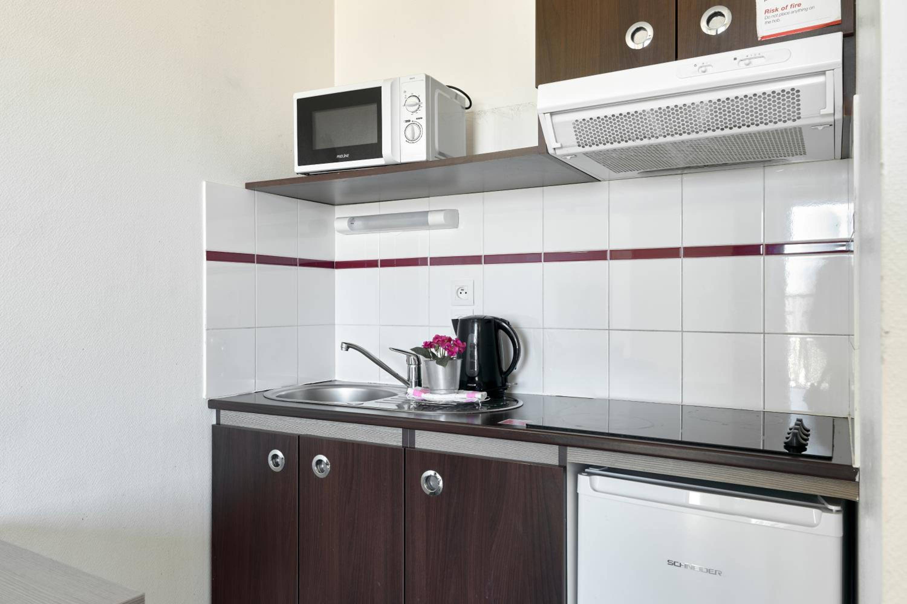 Comfort Aparthotel Versailles Saint-Cyr-l'Ecole