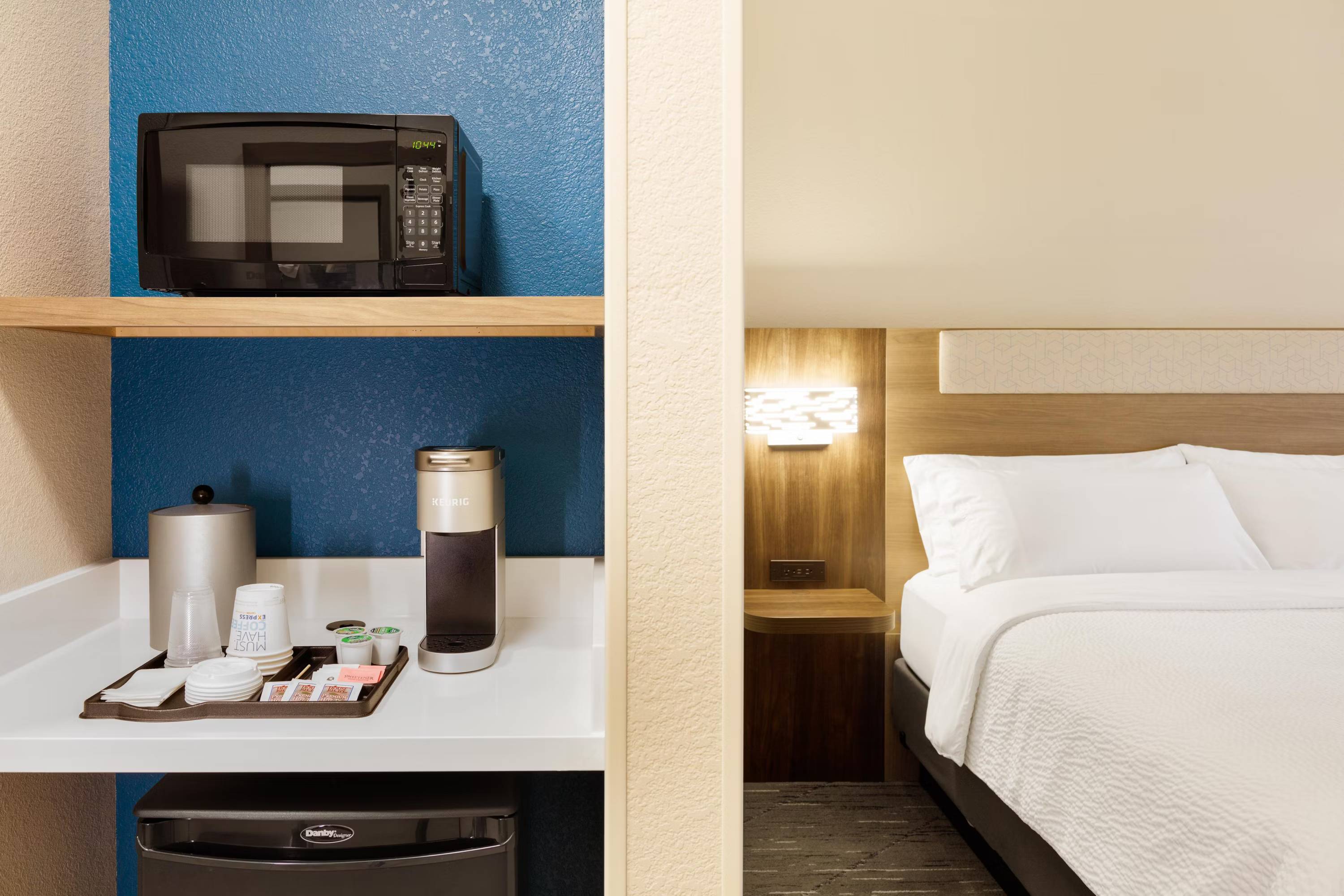 Holiday Inn Express & Suites Charlottesville - Ruckersville, an IHG Hotel