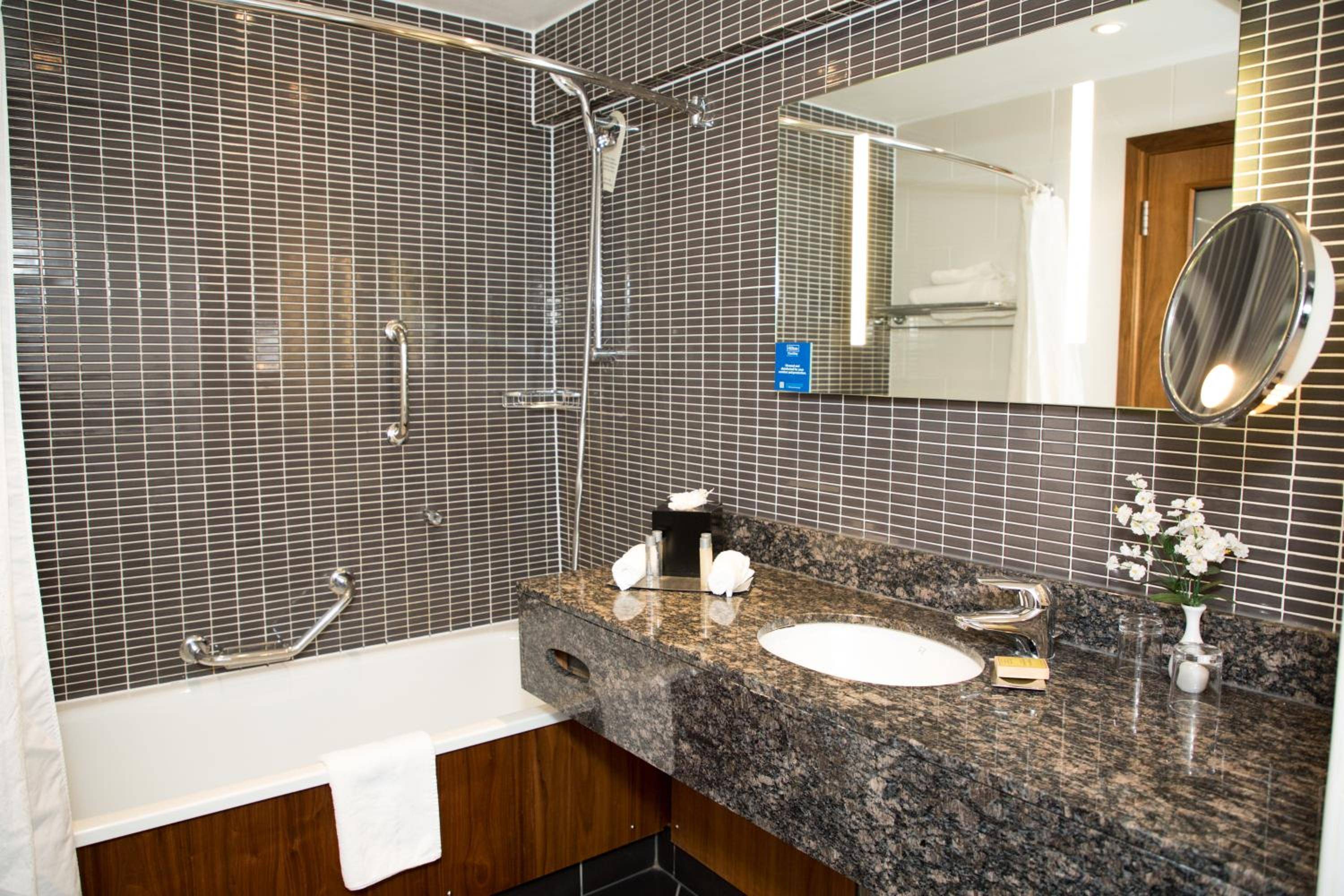 Best Western Plus Moat House Reading