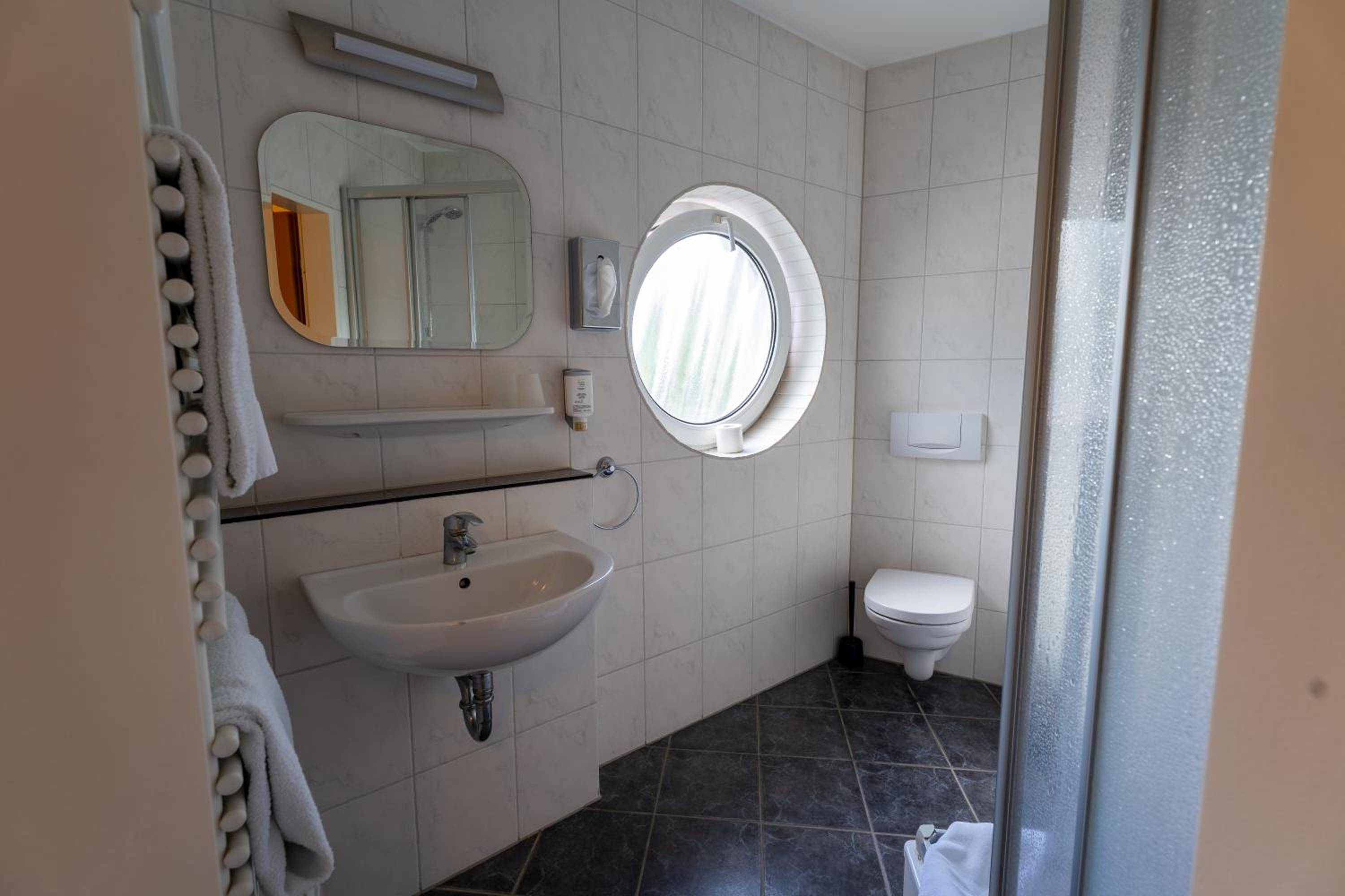 Airport Business Hotel Köln