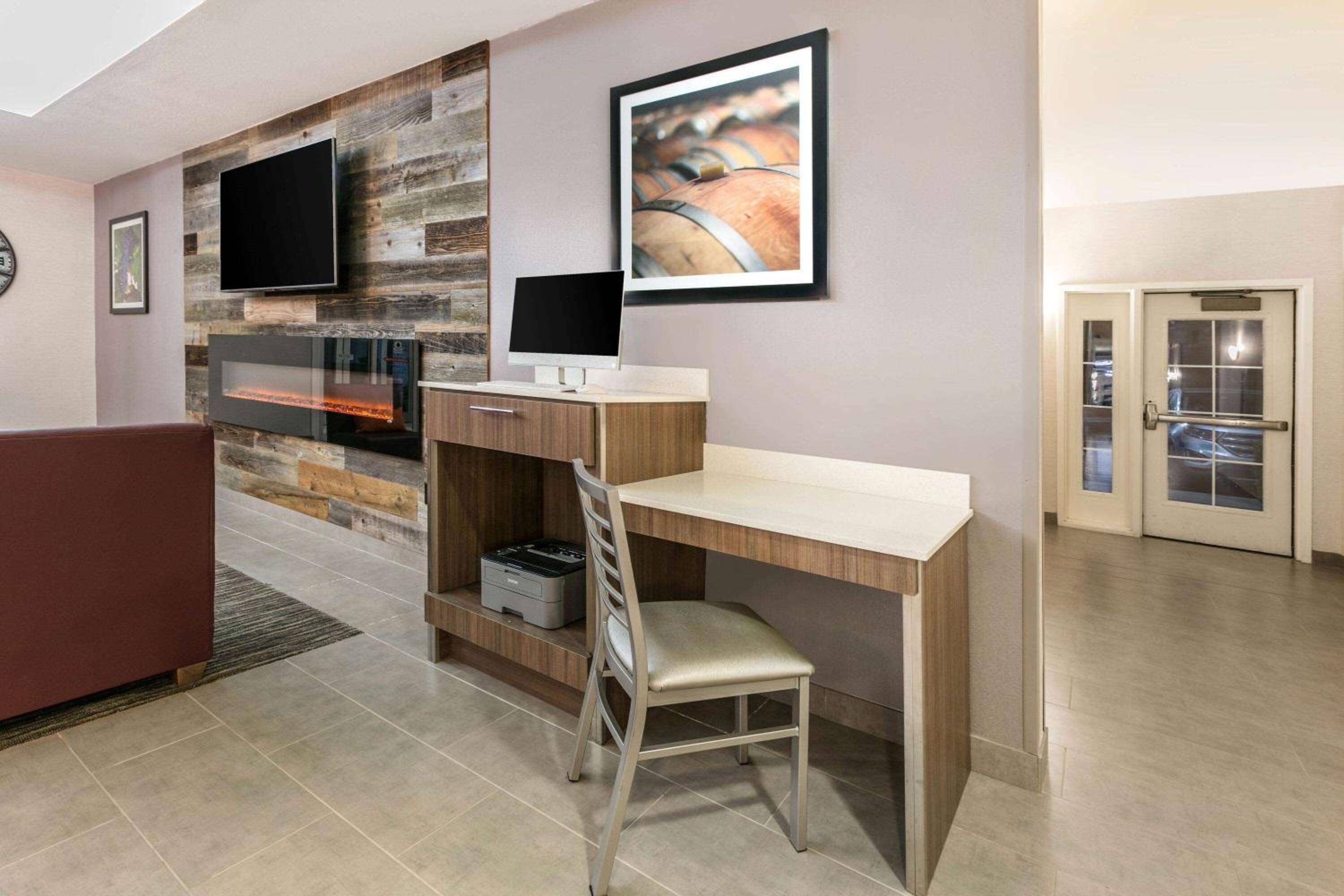 La Quinta by Wyndham Fredericksburg