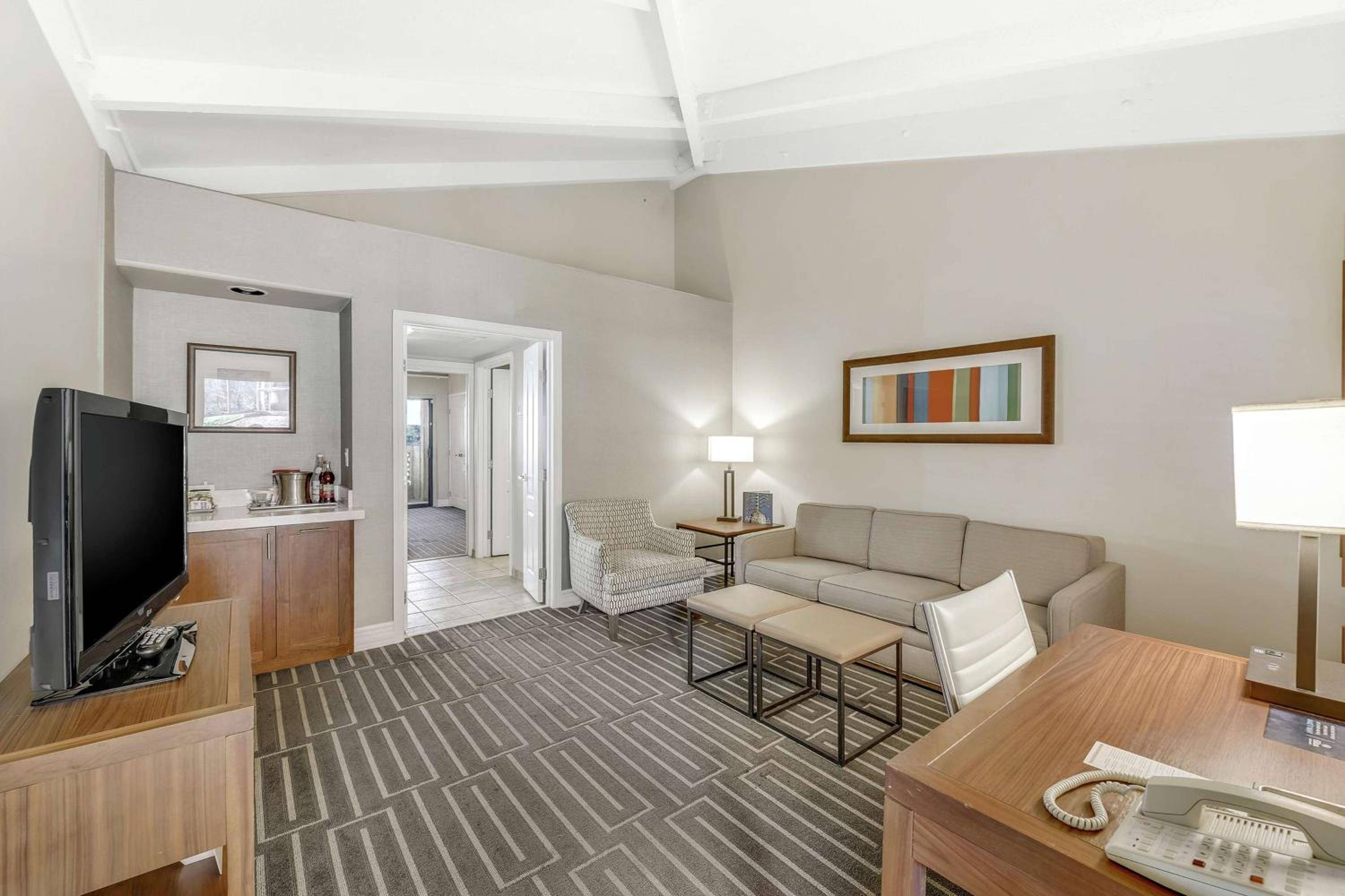 Hilton Phoenix Tapatio Cliffs Resort