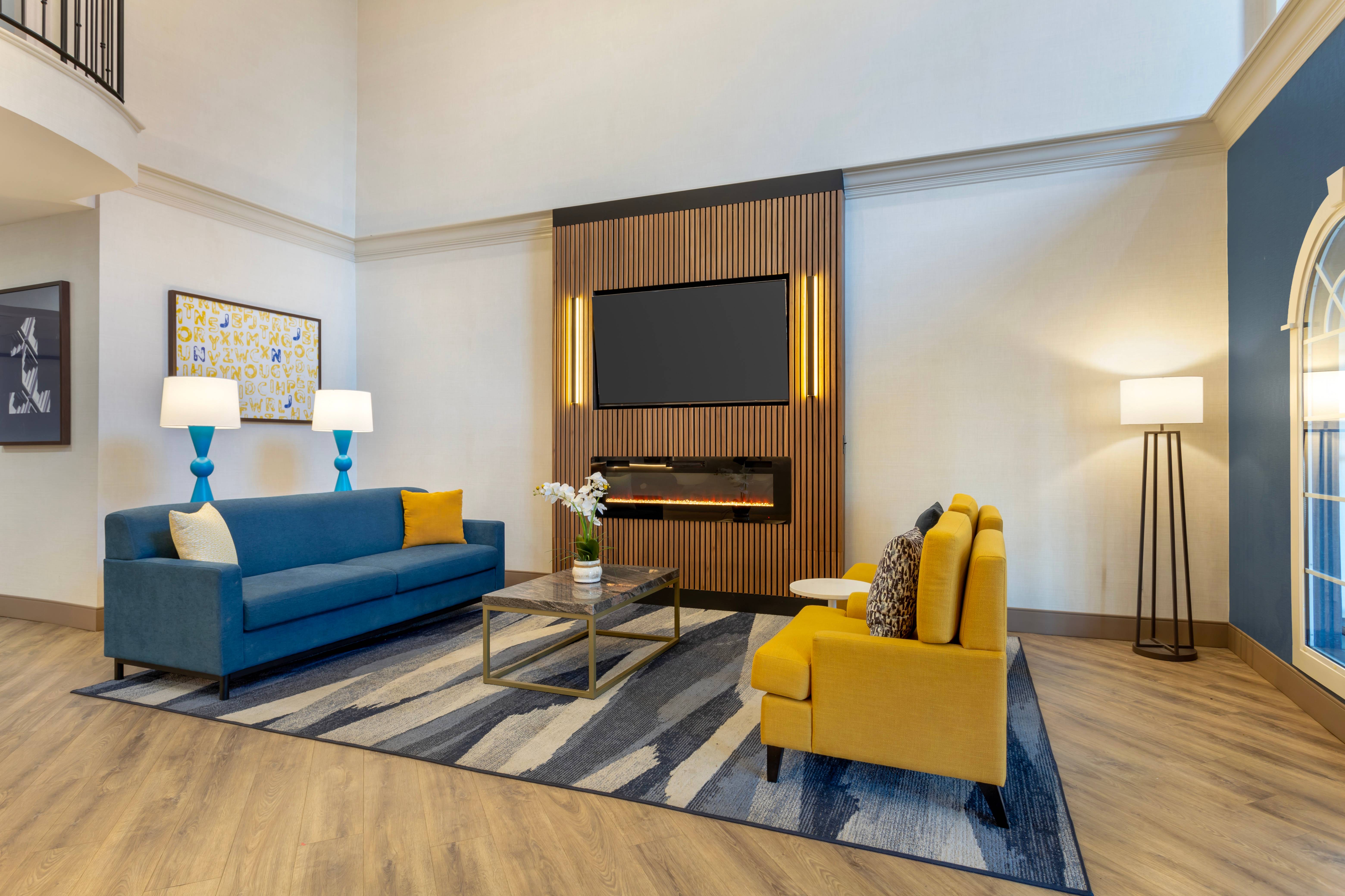 Comfort Suites East Brunswick - South River