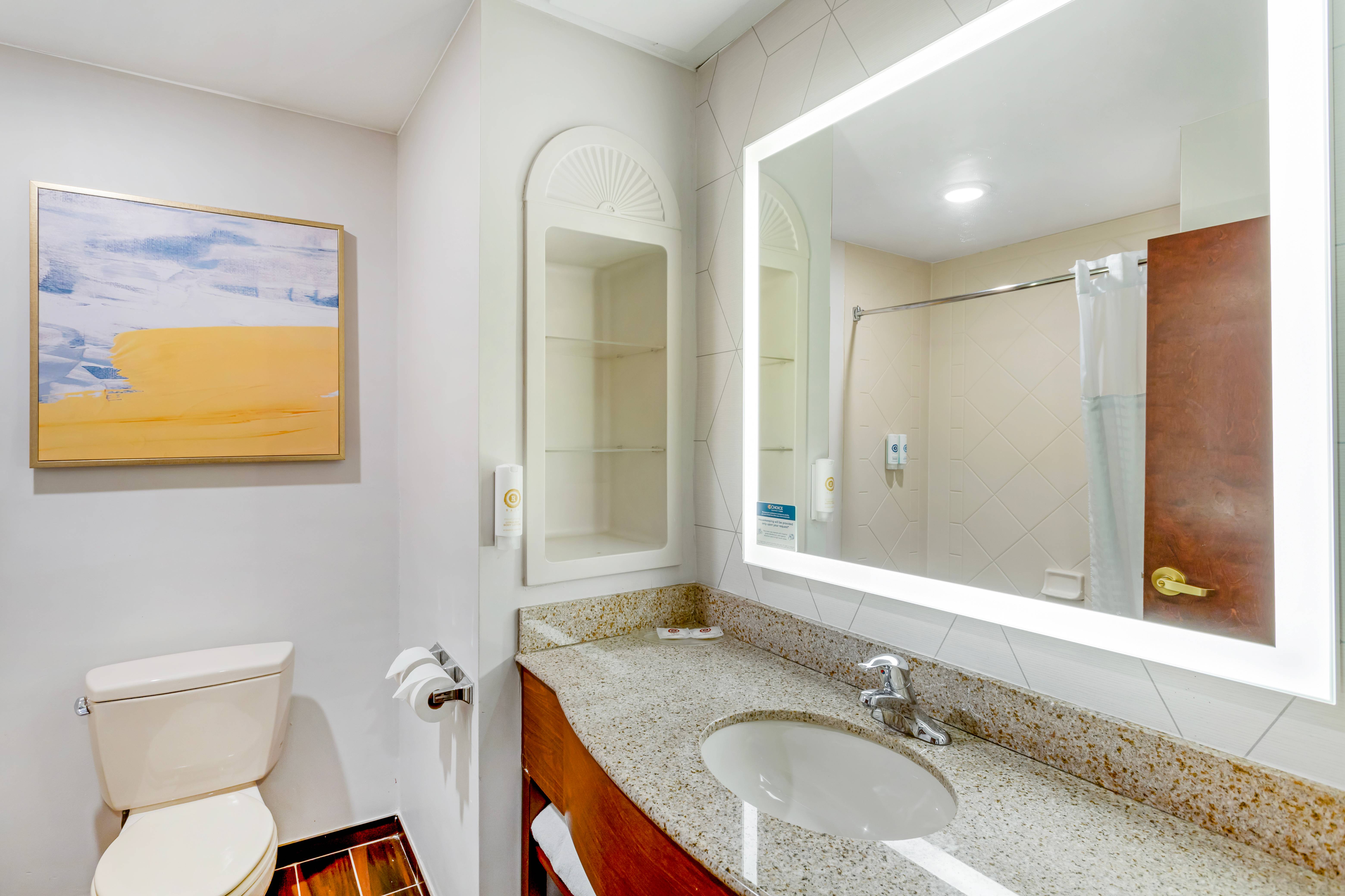 Comfort Suites East Brunswick - South River