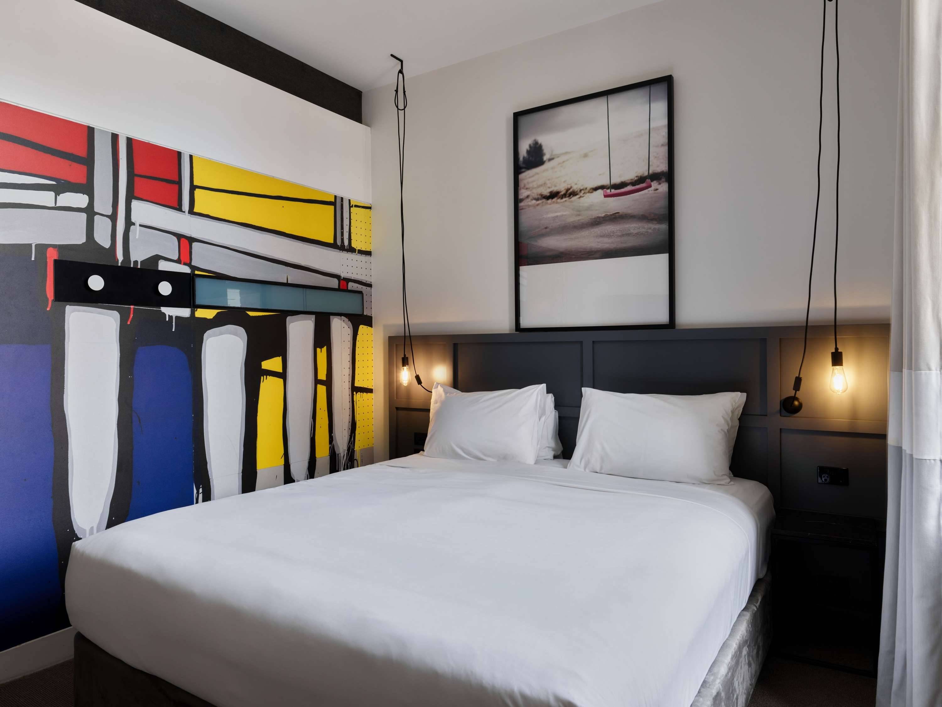 Hotel Woolstore 1888, Sydney - Handwritten Collection