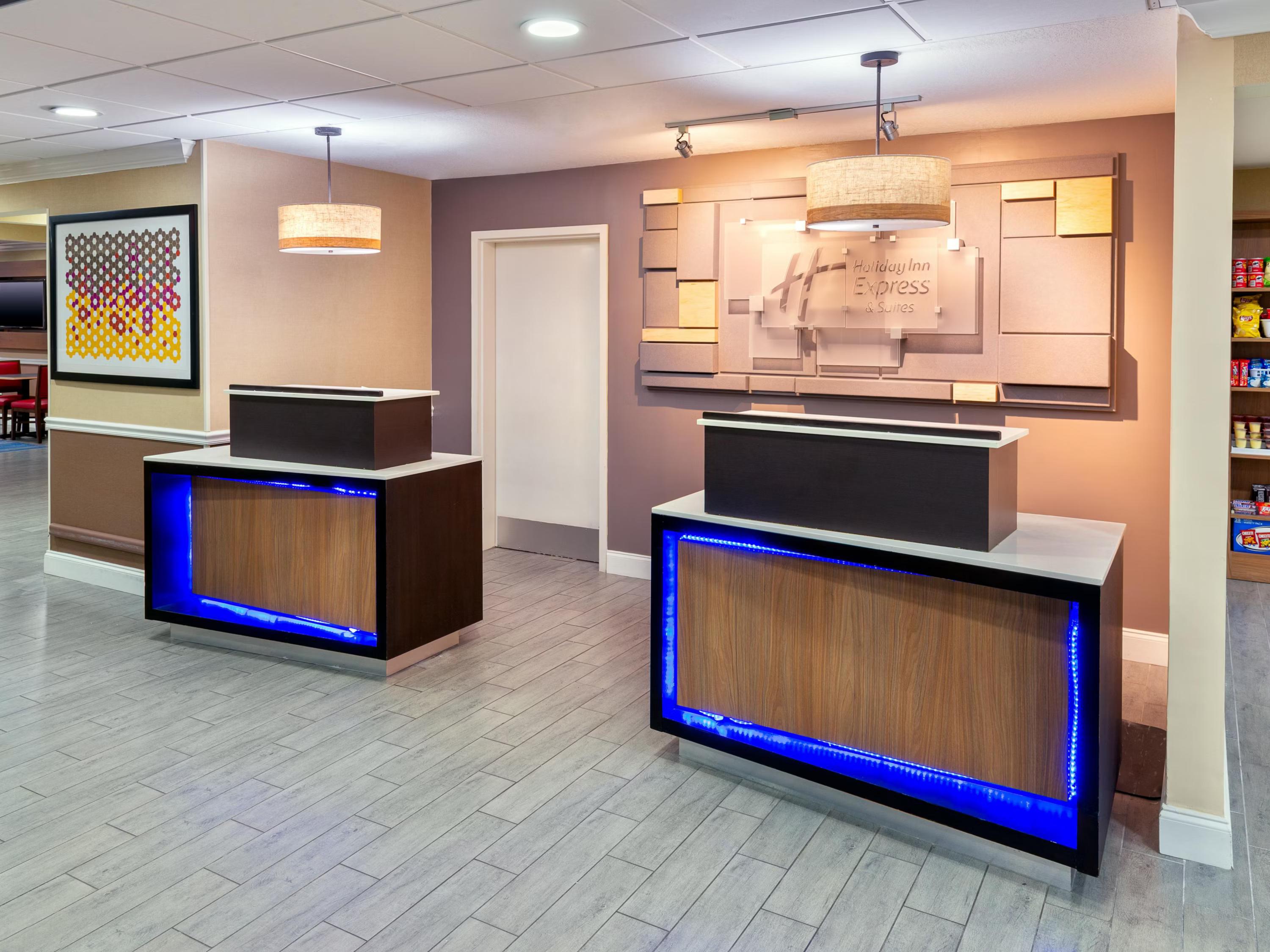 Holiday Inn Express Hotel & Suites Bonita Springs/Naples, an IHG Hotel