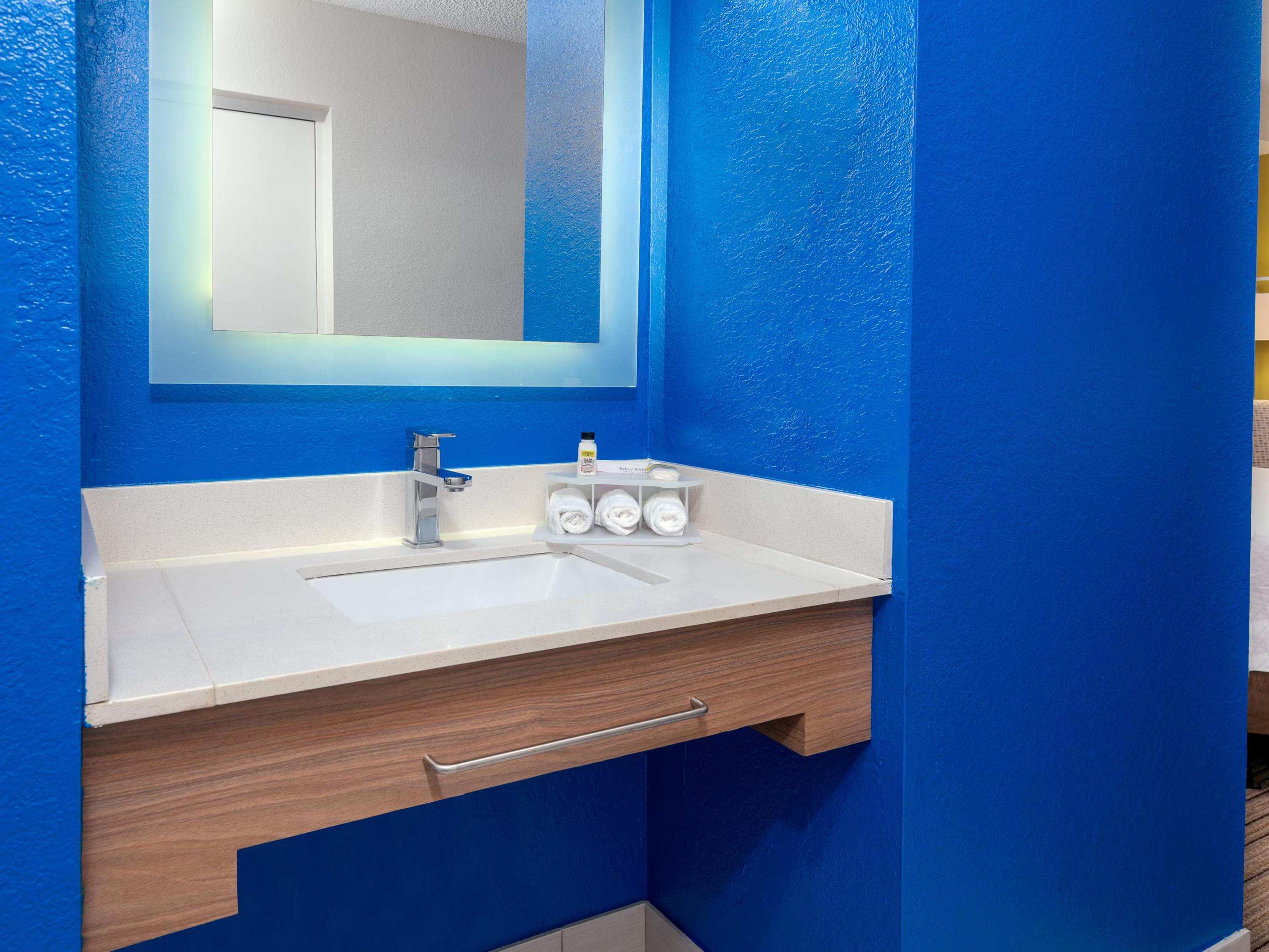 Holiday Inn Express Hotel & Suites Bonita Springs/Naples, an IHG Hotel