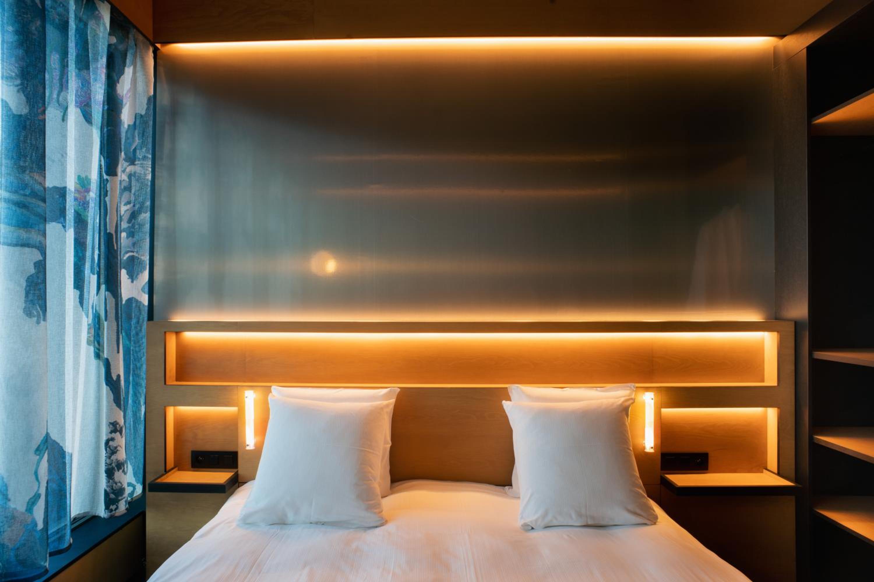 Mix Brussels --Gym & Wellness for adults only--