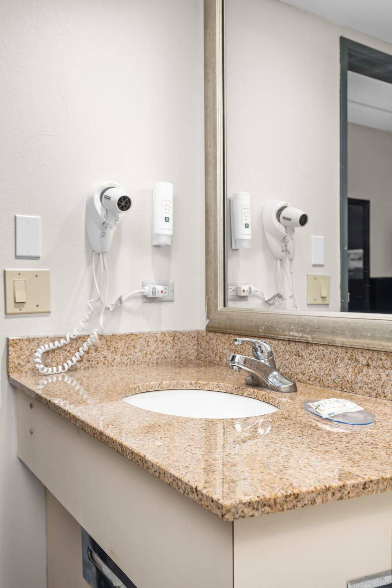 Quality Inn & Suites Mall of America - MSP Airport