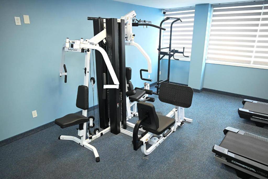 Ramada By Wyndham North Bergen