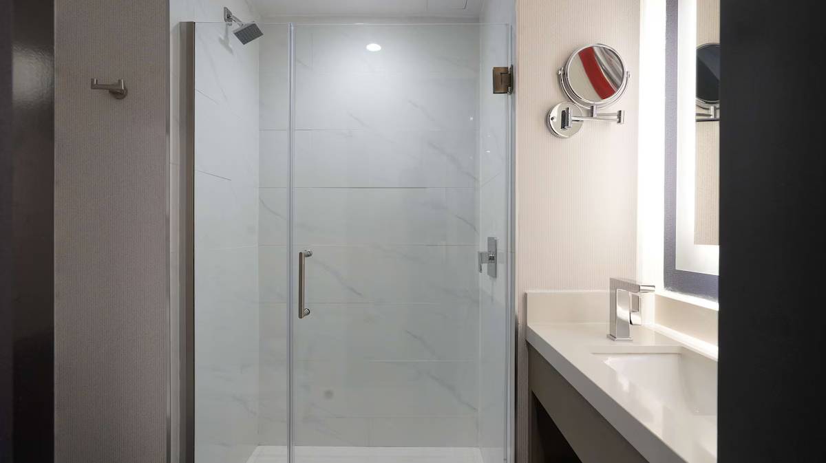 DoubleTree by Hilton Long Island City New York