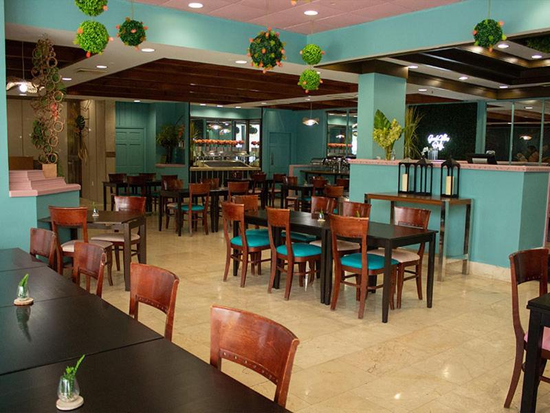 Regency Miami Airport by Sonesta