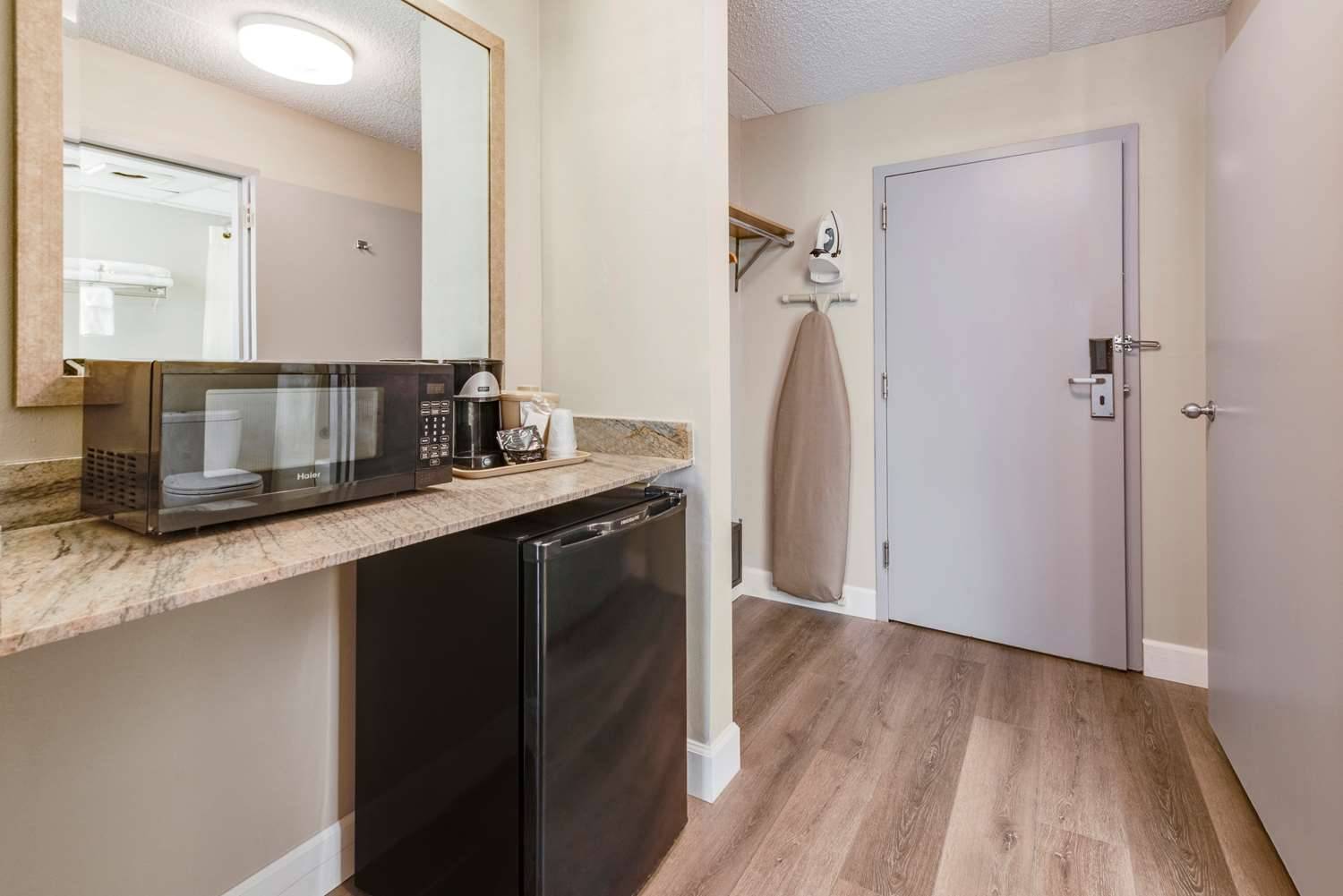 SureStay Plus By Best Western Mcguire Afb Jackson