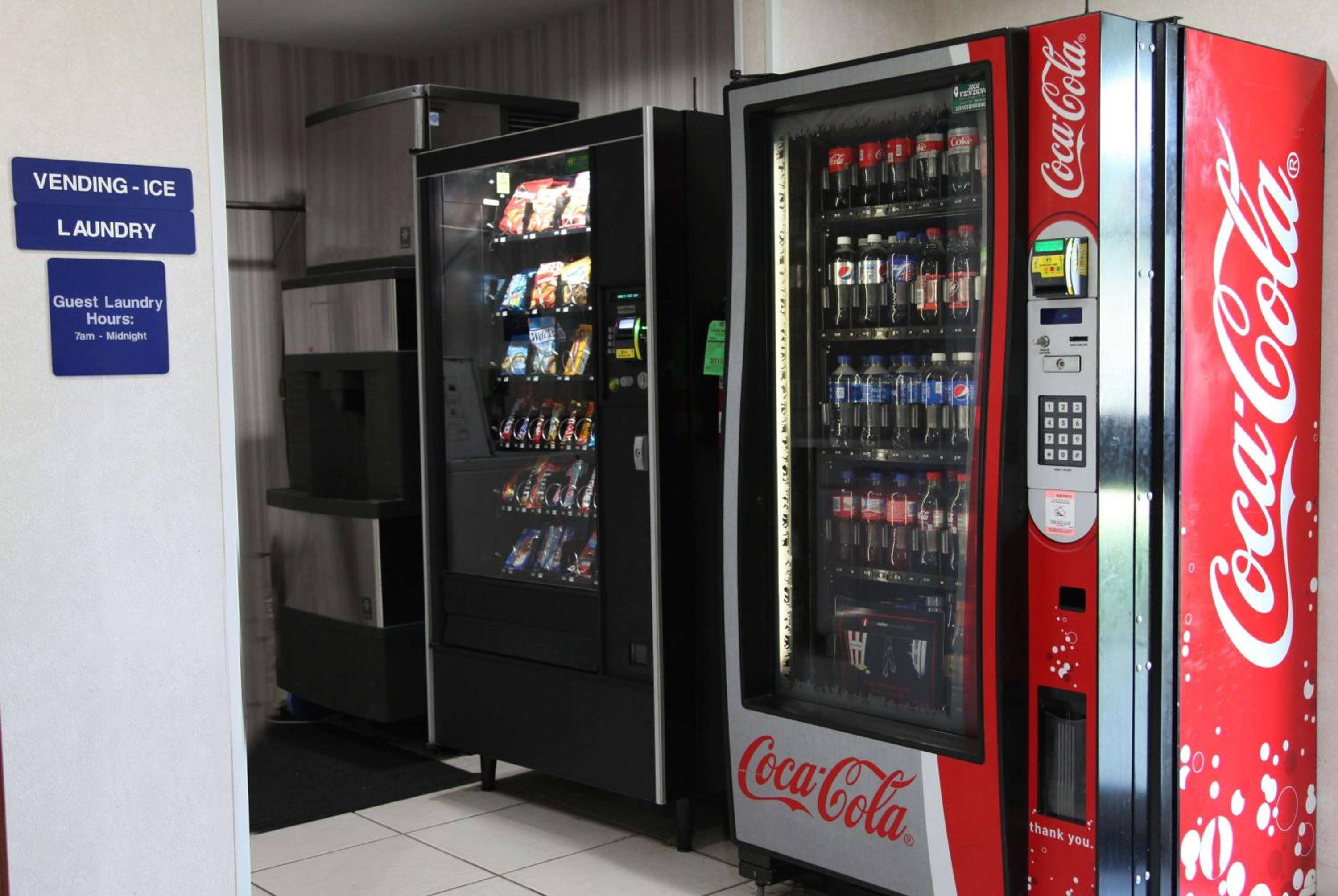 Ramada Limited by Wyndham, Bloomington I-55 & I-74 IL