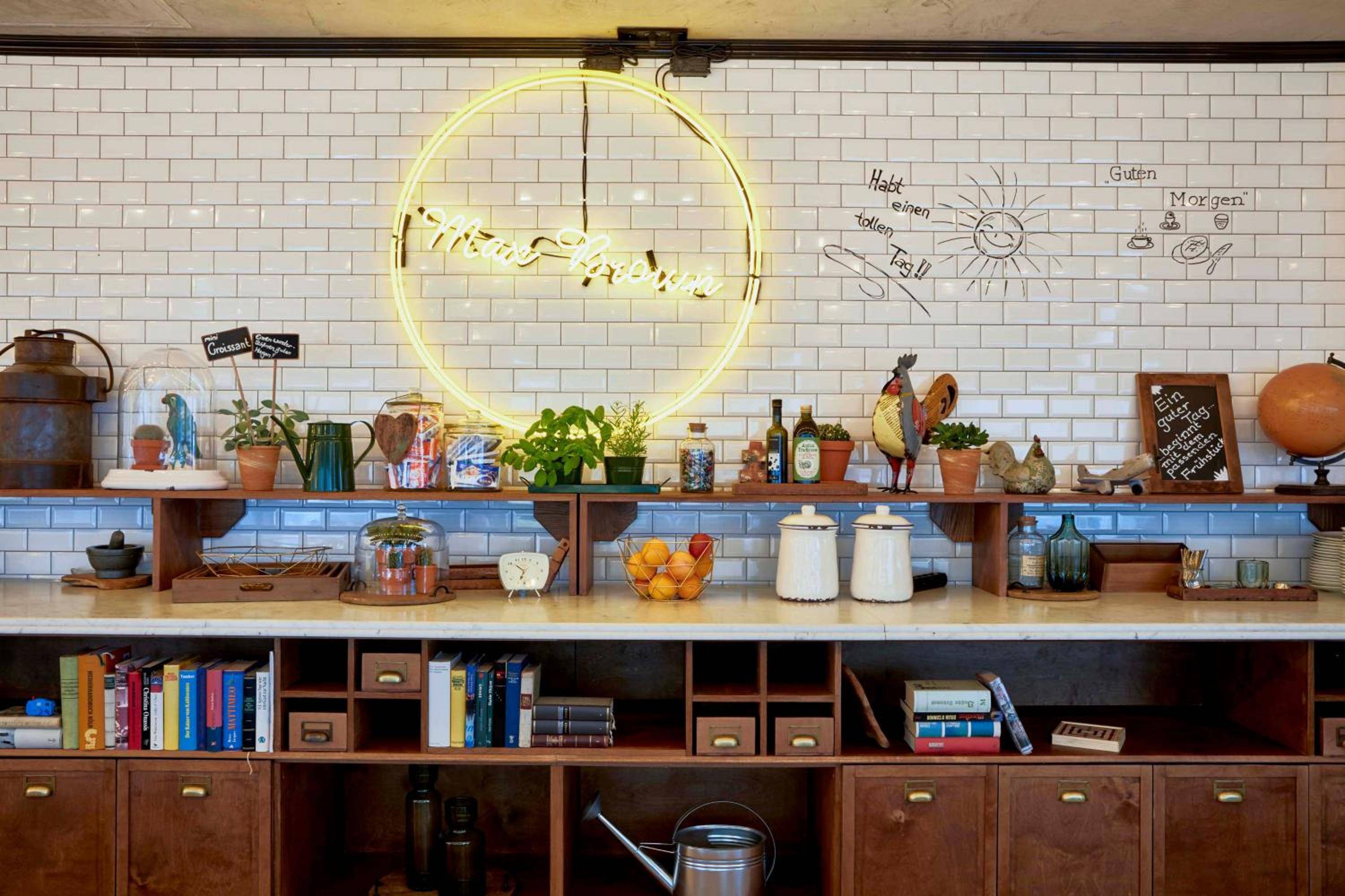 Max Brown Hotel Midtown by Sircle Collection