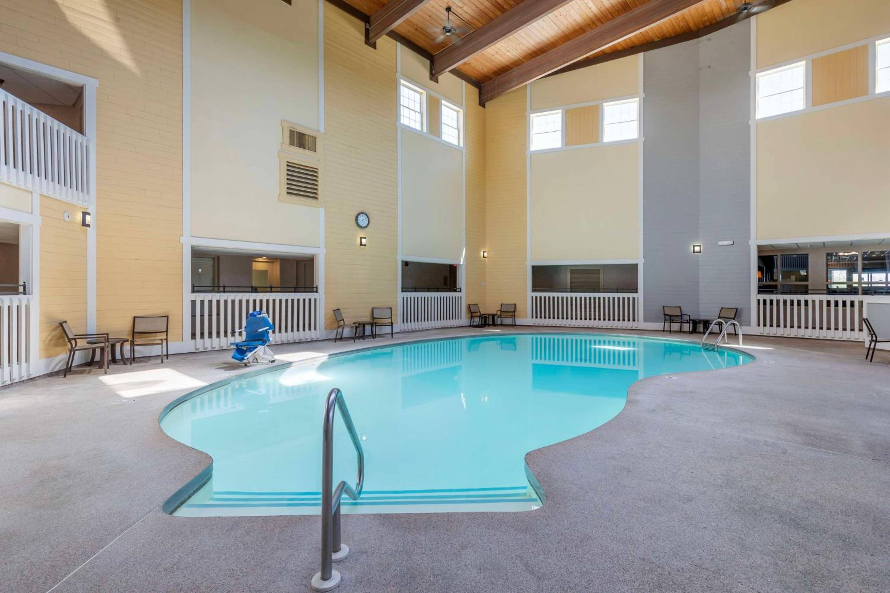 Best Western Plus Steeplegate Inn