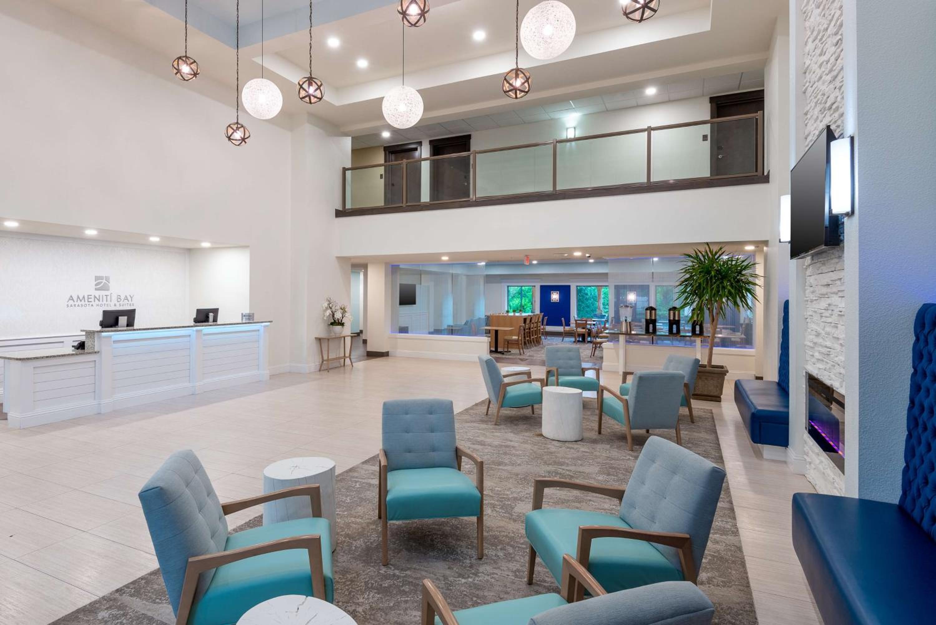 Ameniti Bay - Best Western Signature Collection