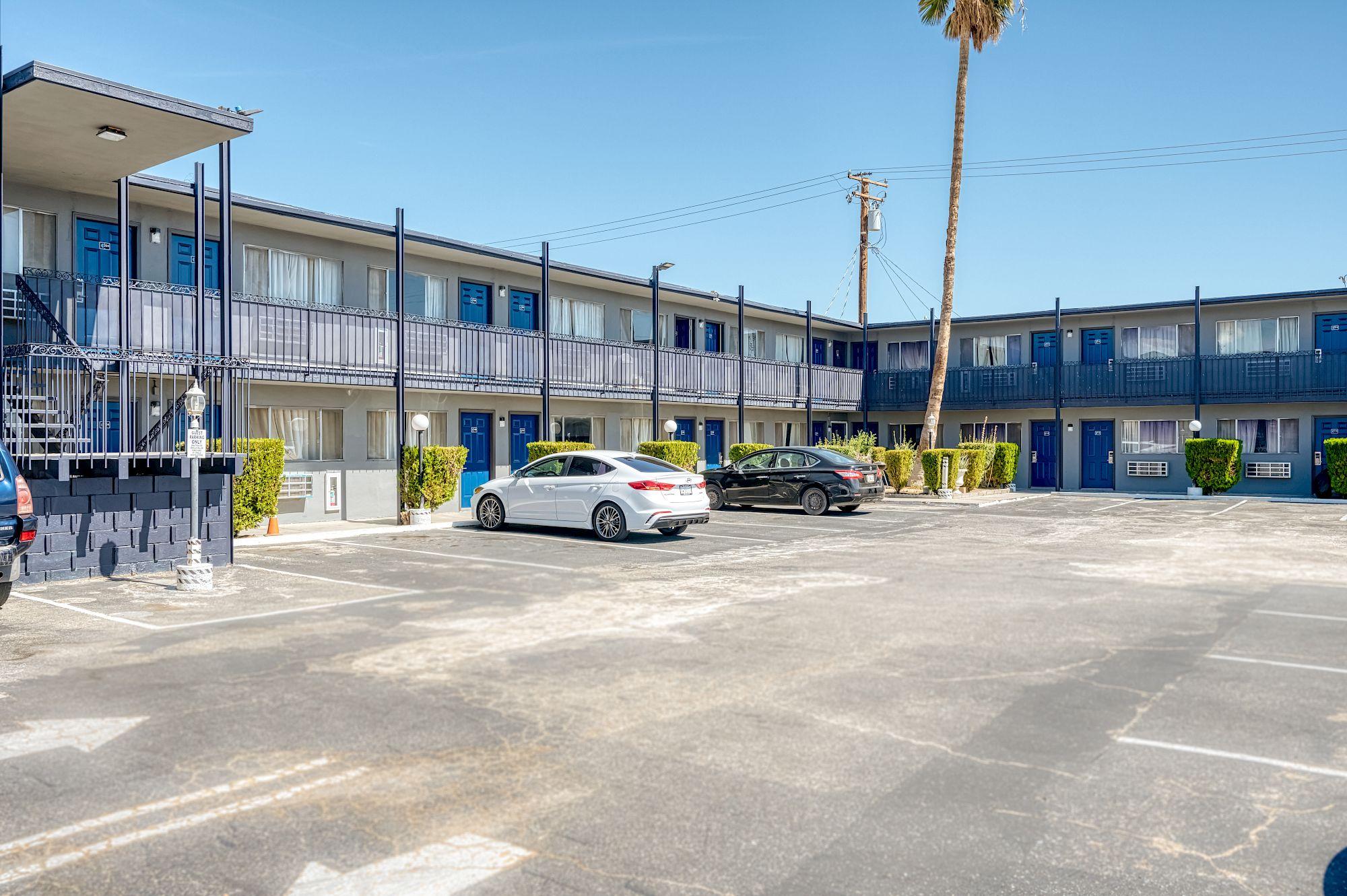 ERTH INN by AGA - Mojave