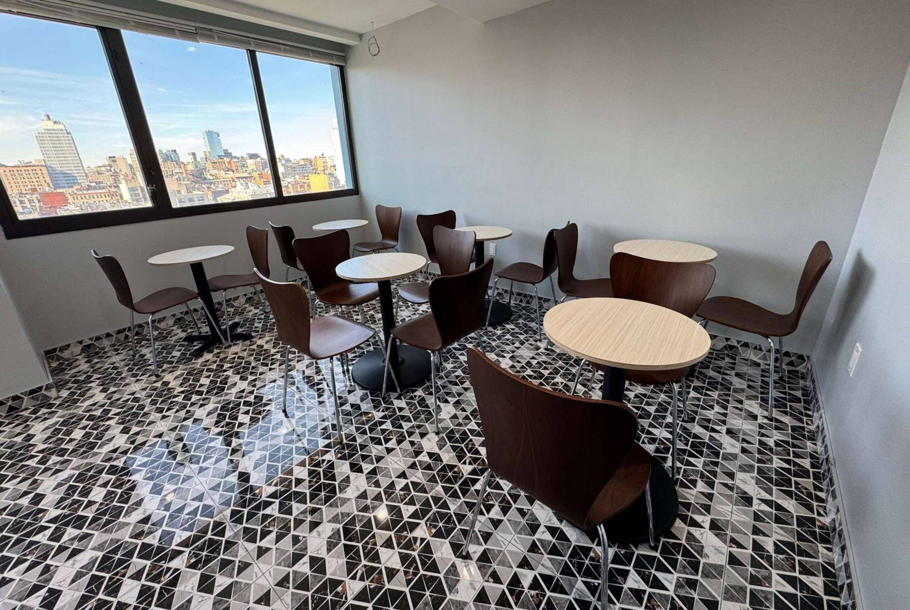 Days Inn by Wyndham New York Chinatown