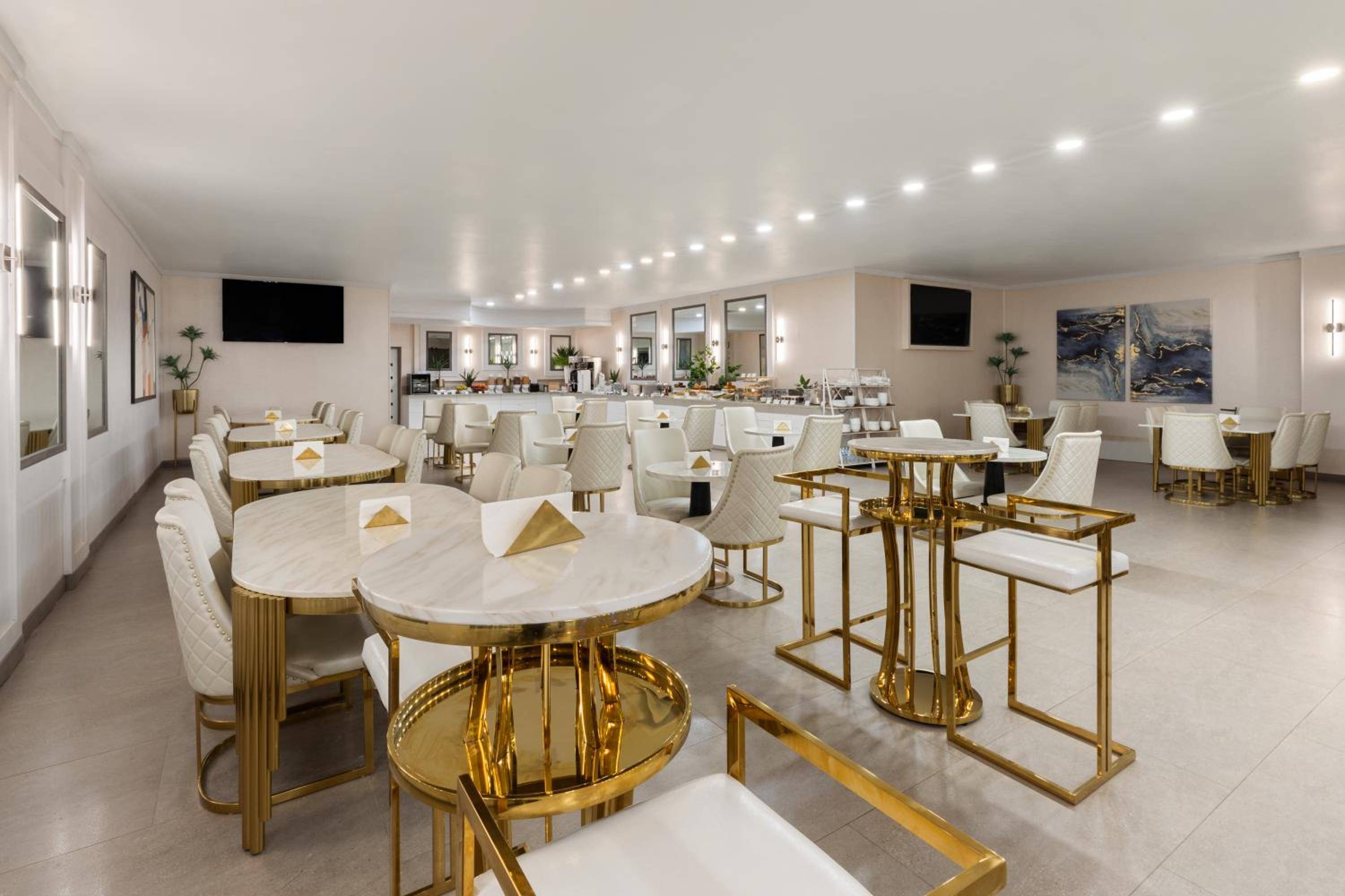 Ramada By Wyndham DFW Airport