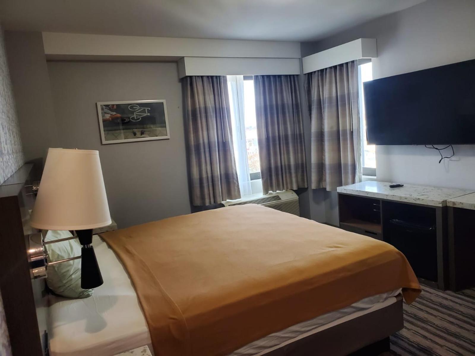 The Essence Hotel at JFK