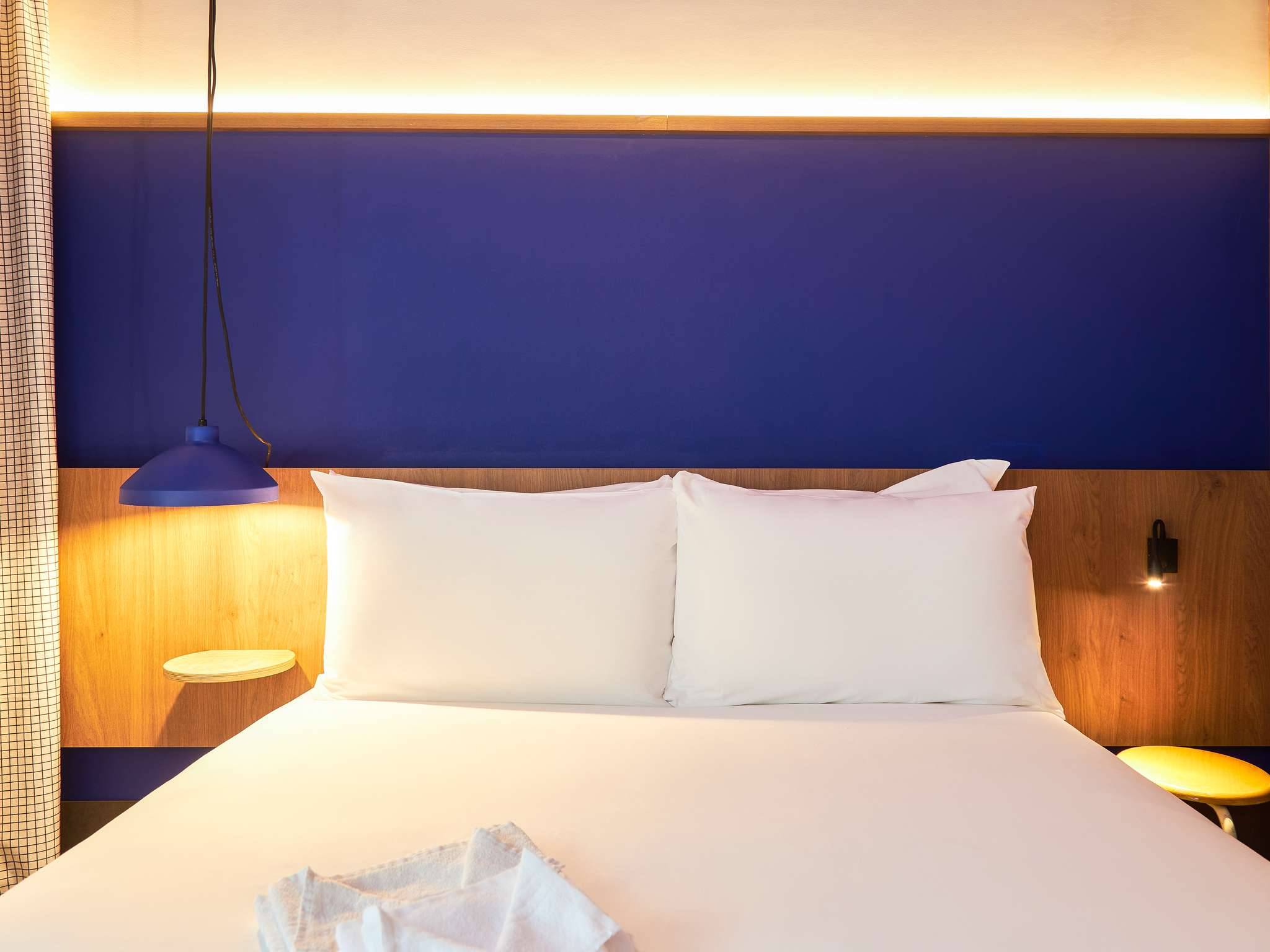 greet hotel Marseille Parc Chanot Vélodrome