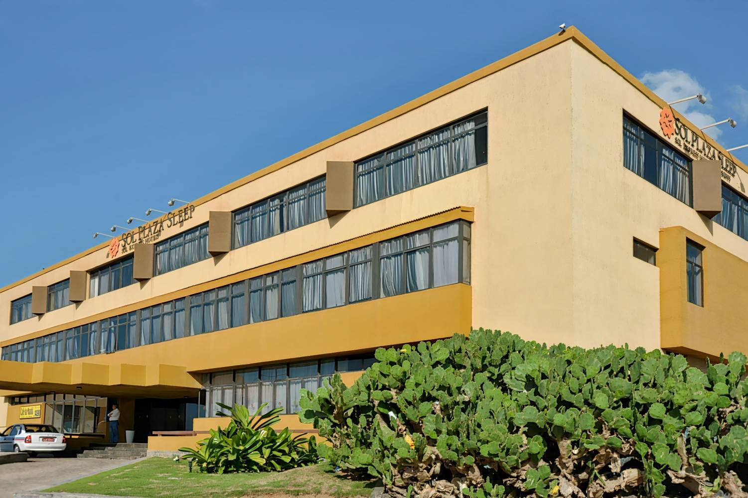 Sol Plaza Sleep