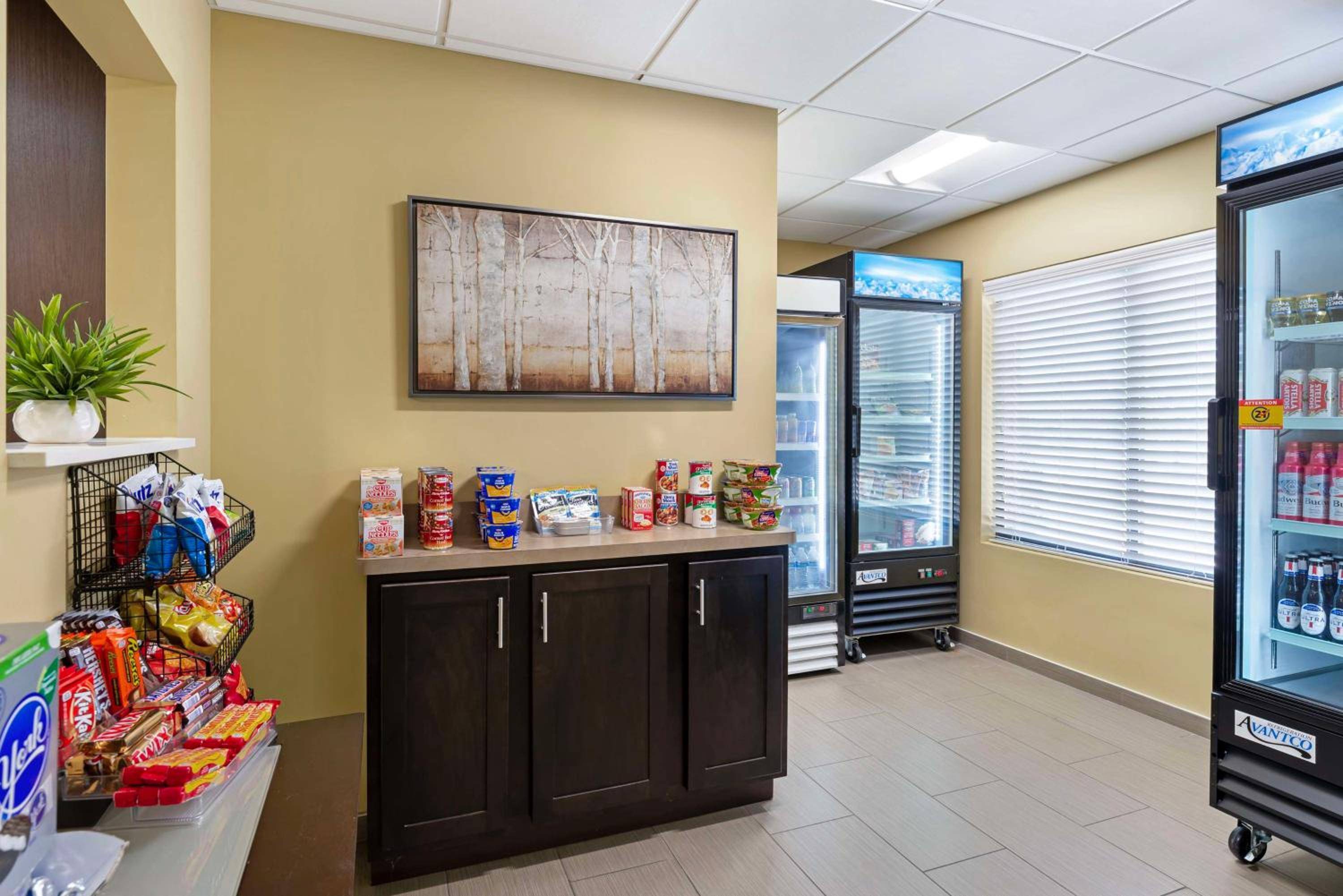 Best Western Plus Thornburg Inn & Suites