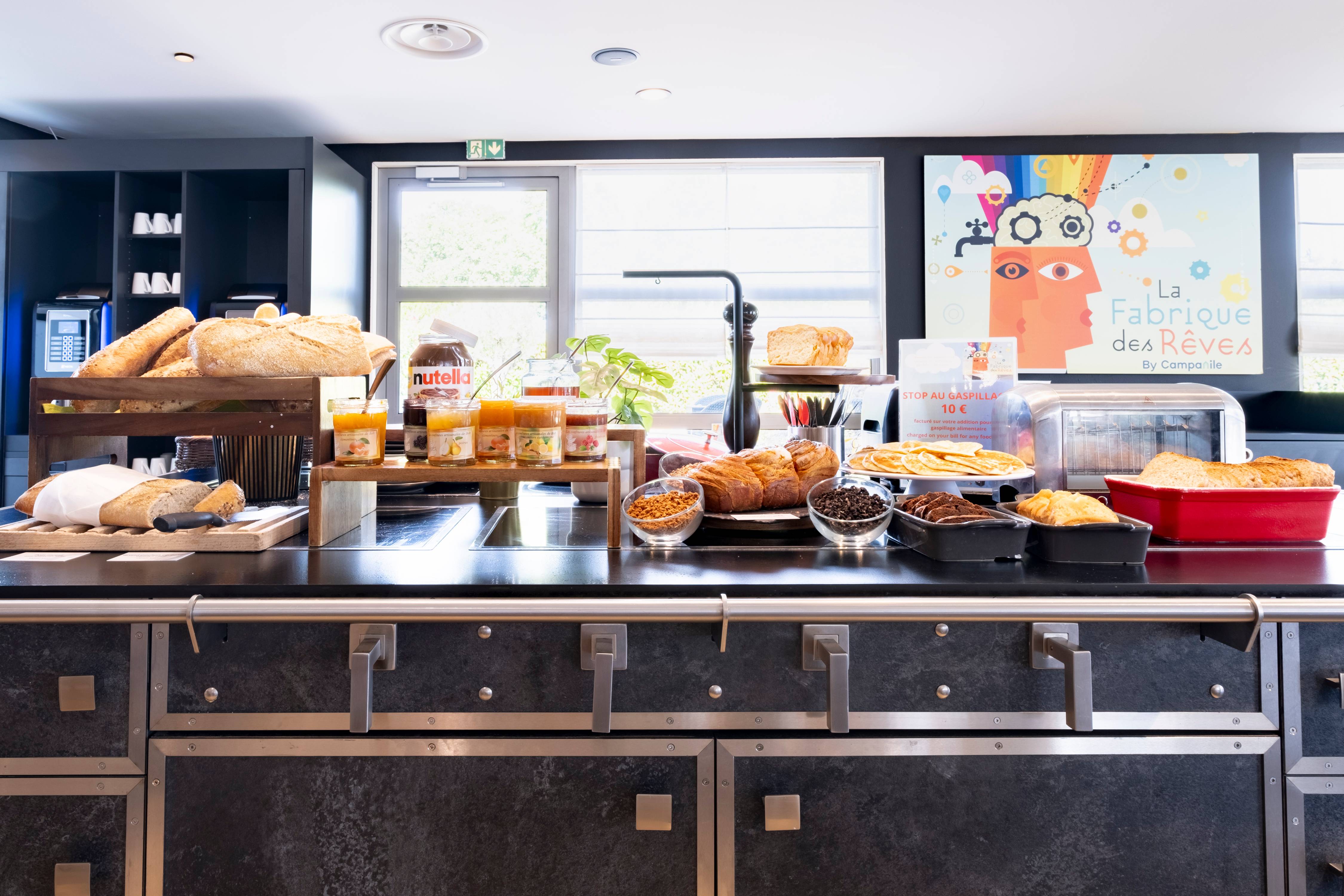 Campanile Roissy - Aéroport CDG - Le Mesnil Amelot