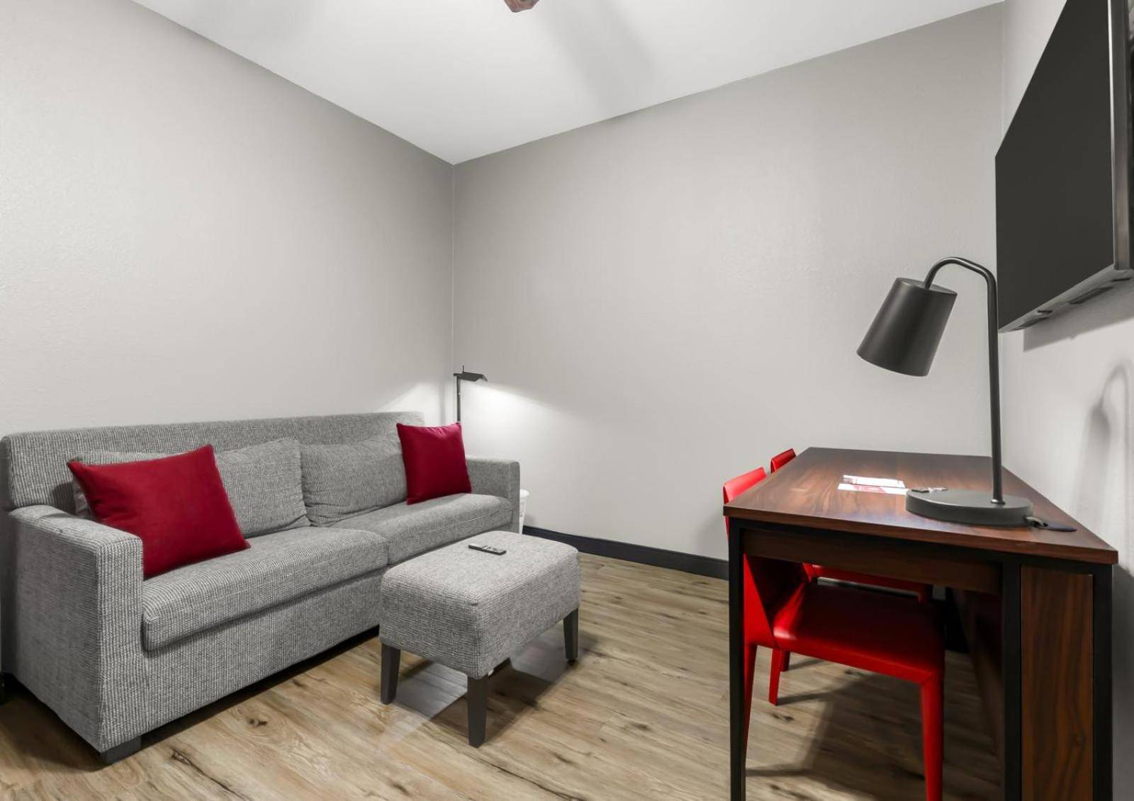 Hawthorn Extended Stay by Wyndham College Station