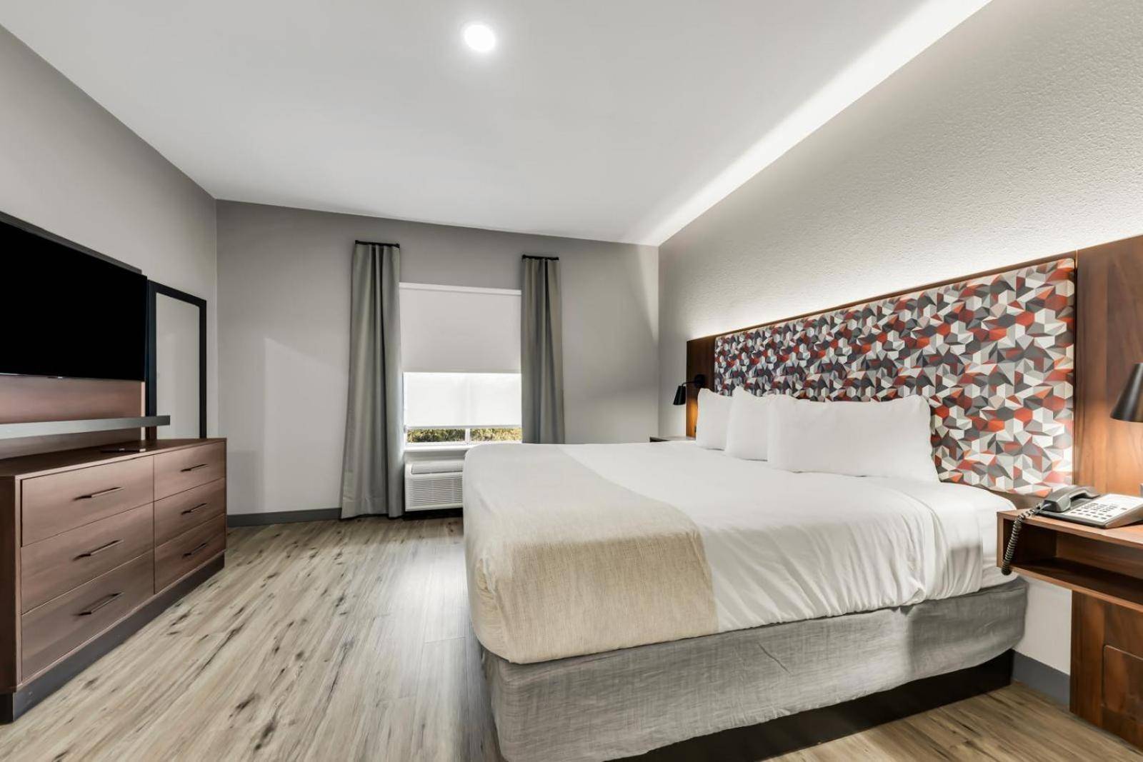 Hawthorn Extended Stay by Wyndham College Station