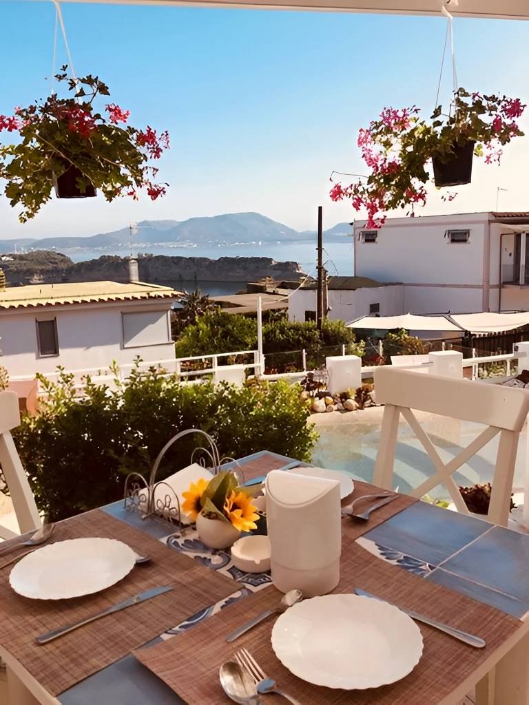 Pharus Miseni Suites and rooms