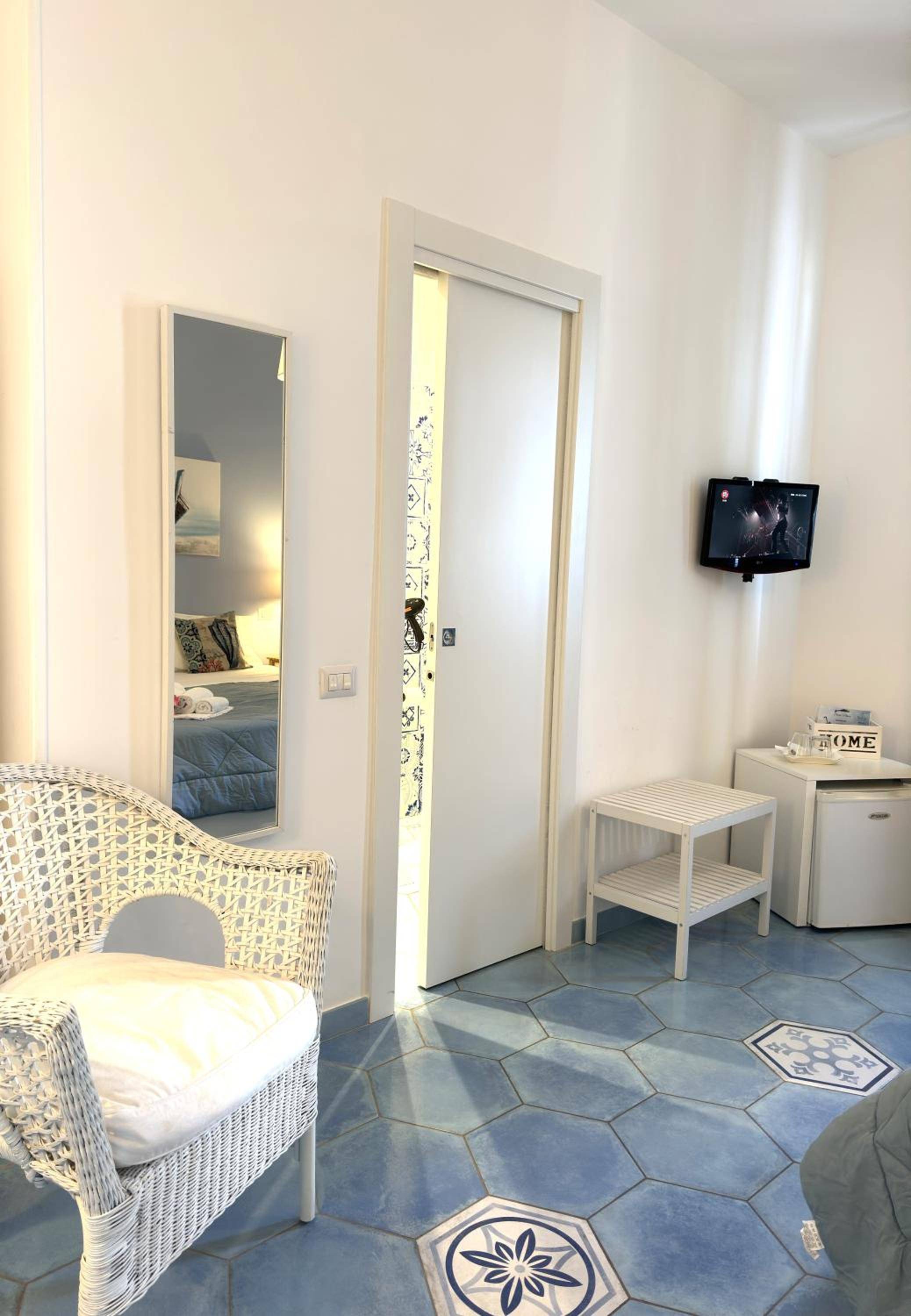 Pharus Miseni Suites and rooms