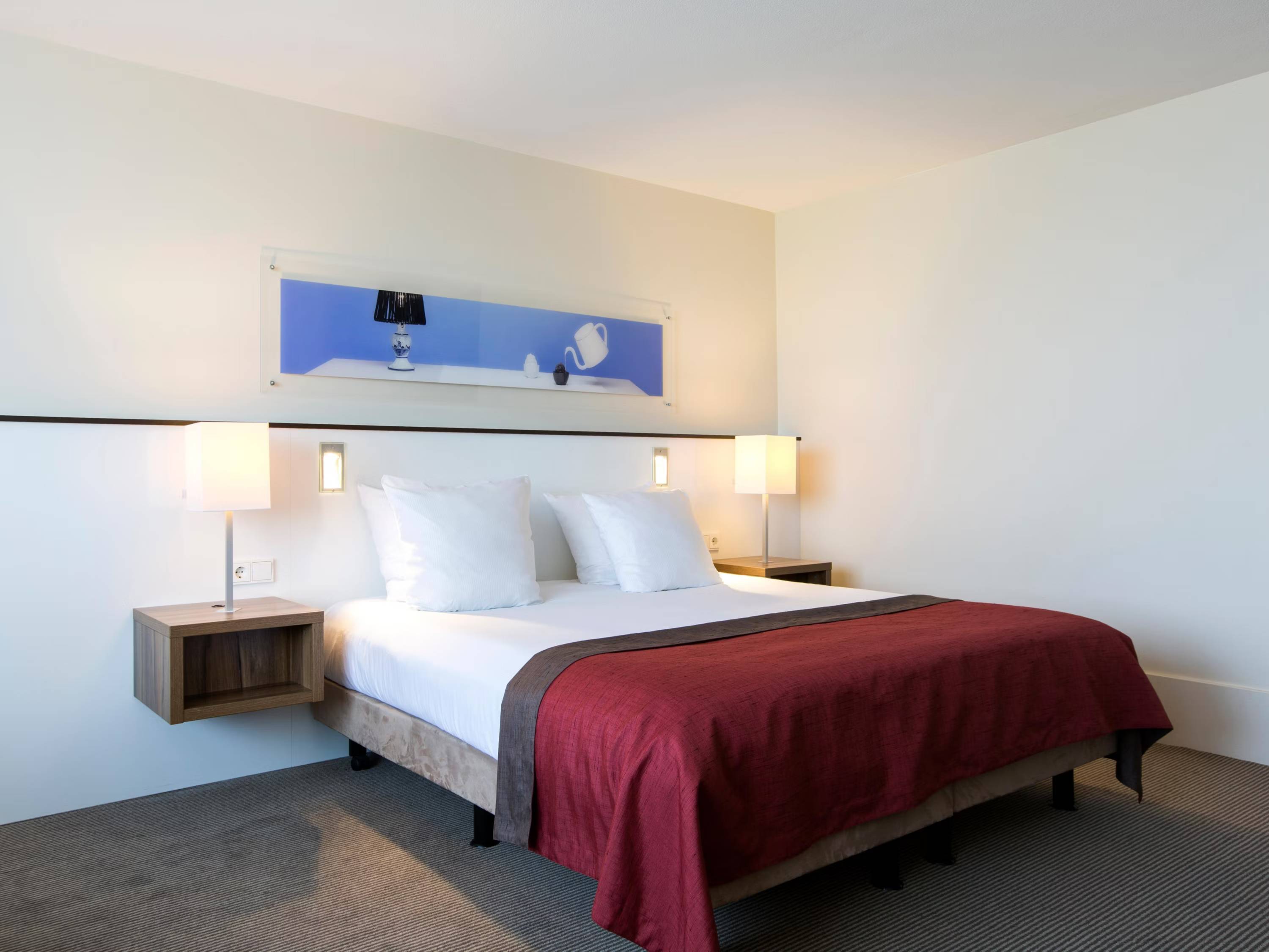 Holiday Inn Eindhoven Centre, an IHG Hotel