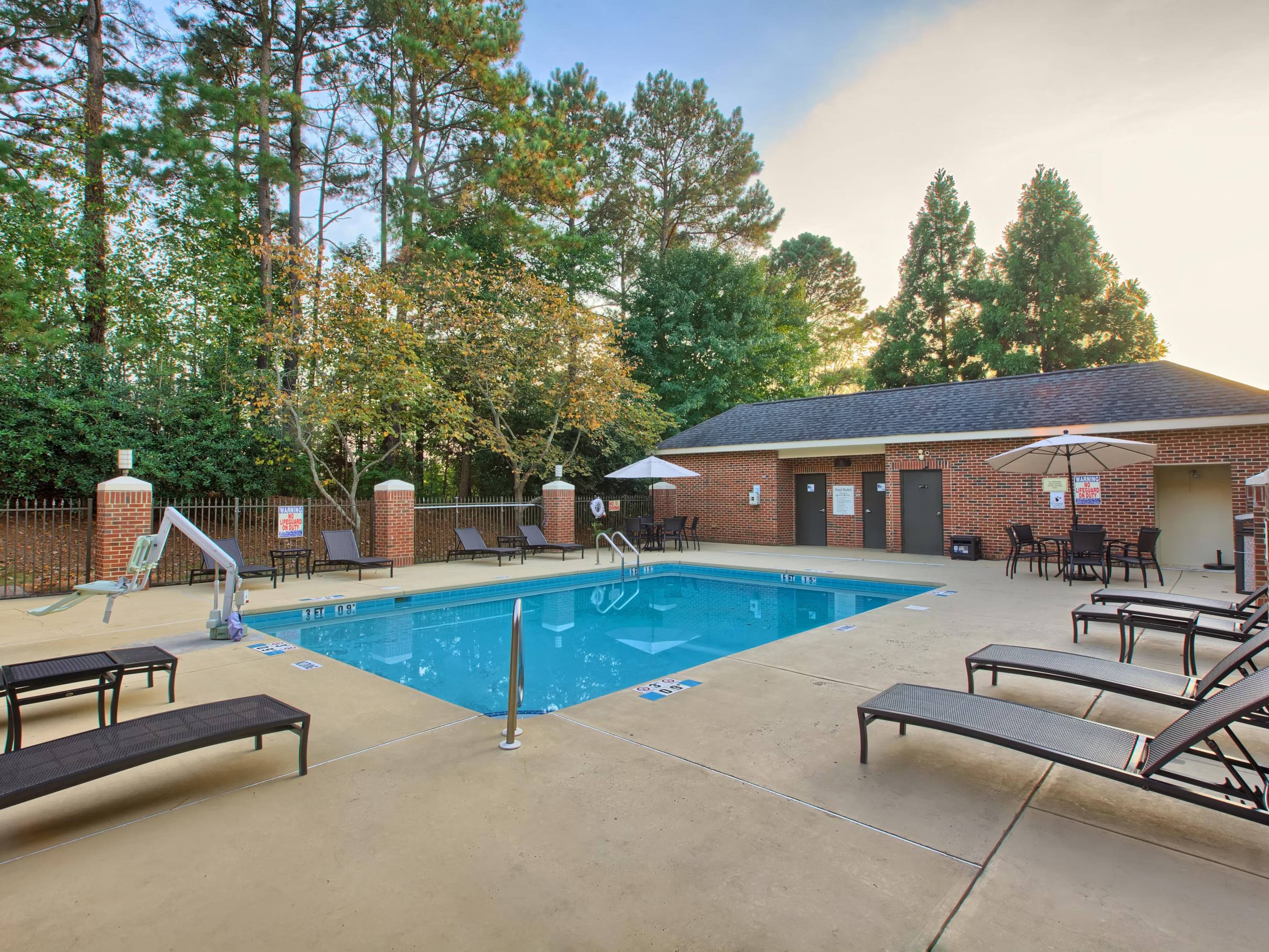 Holiday Inn Express Hotel & Suites Raleigh North - Wake Forest, an IHG Hotel