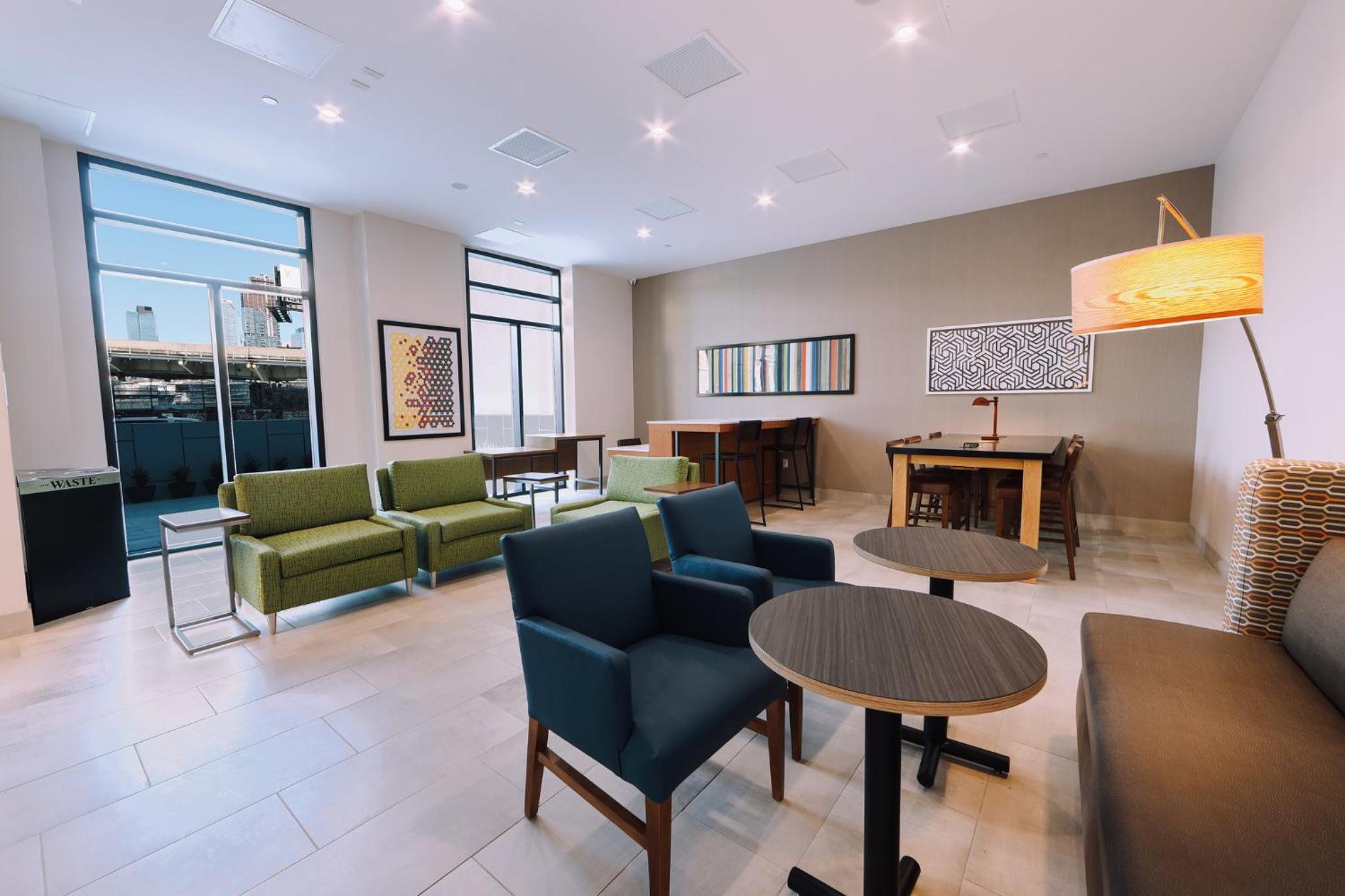 The Holiday Inn Express Long Island City