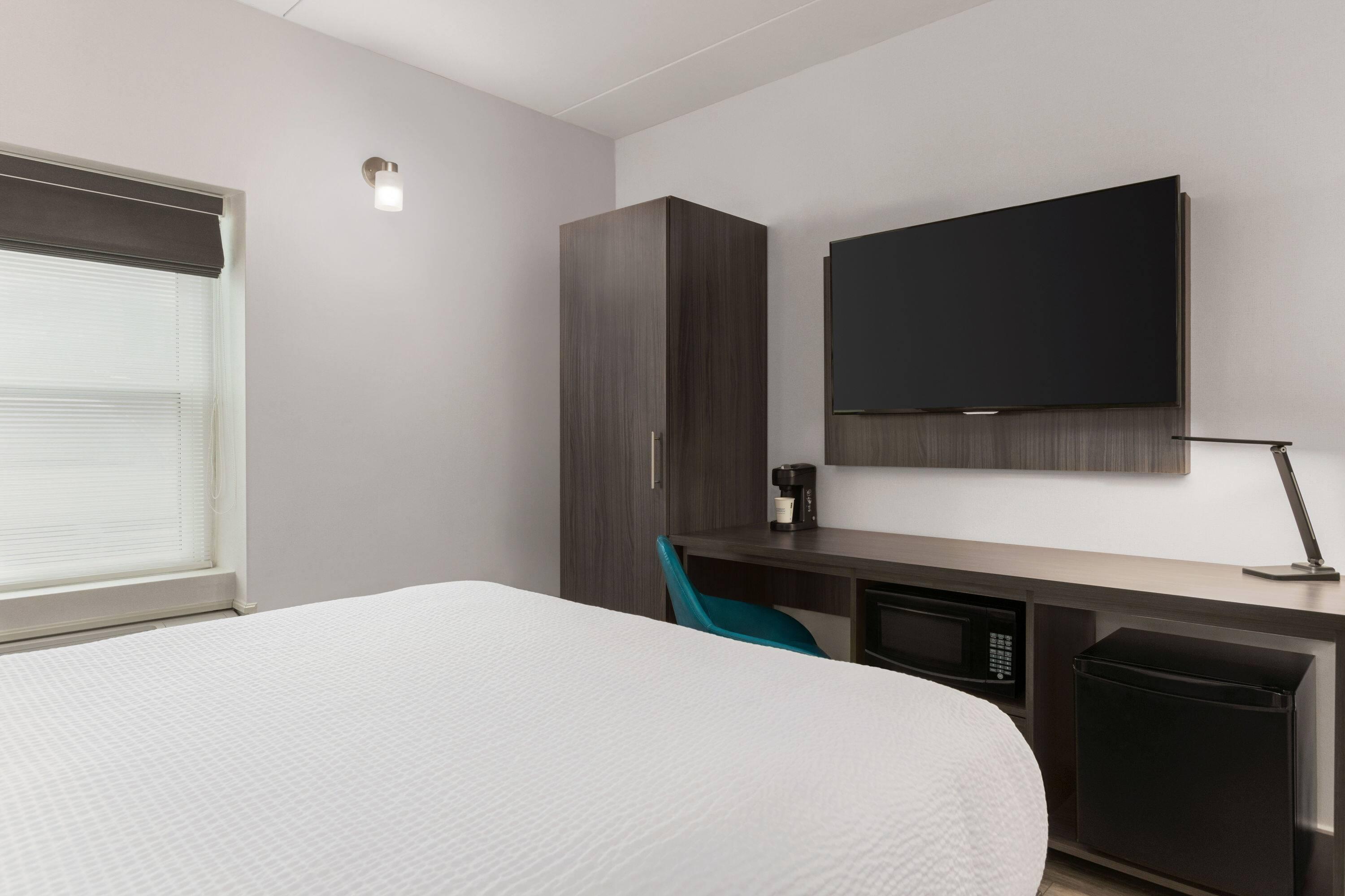 Days Inn by Wyndham Saint John