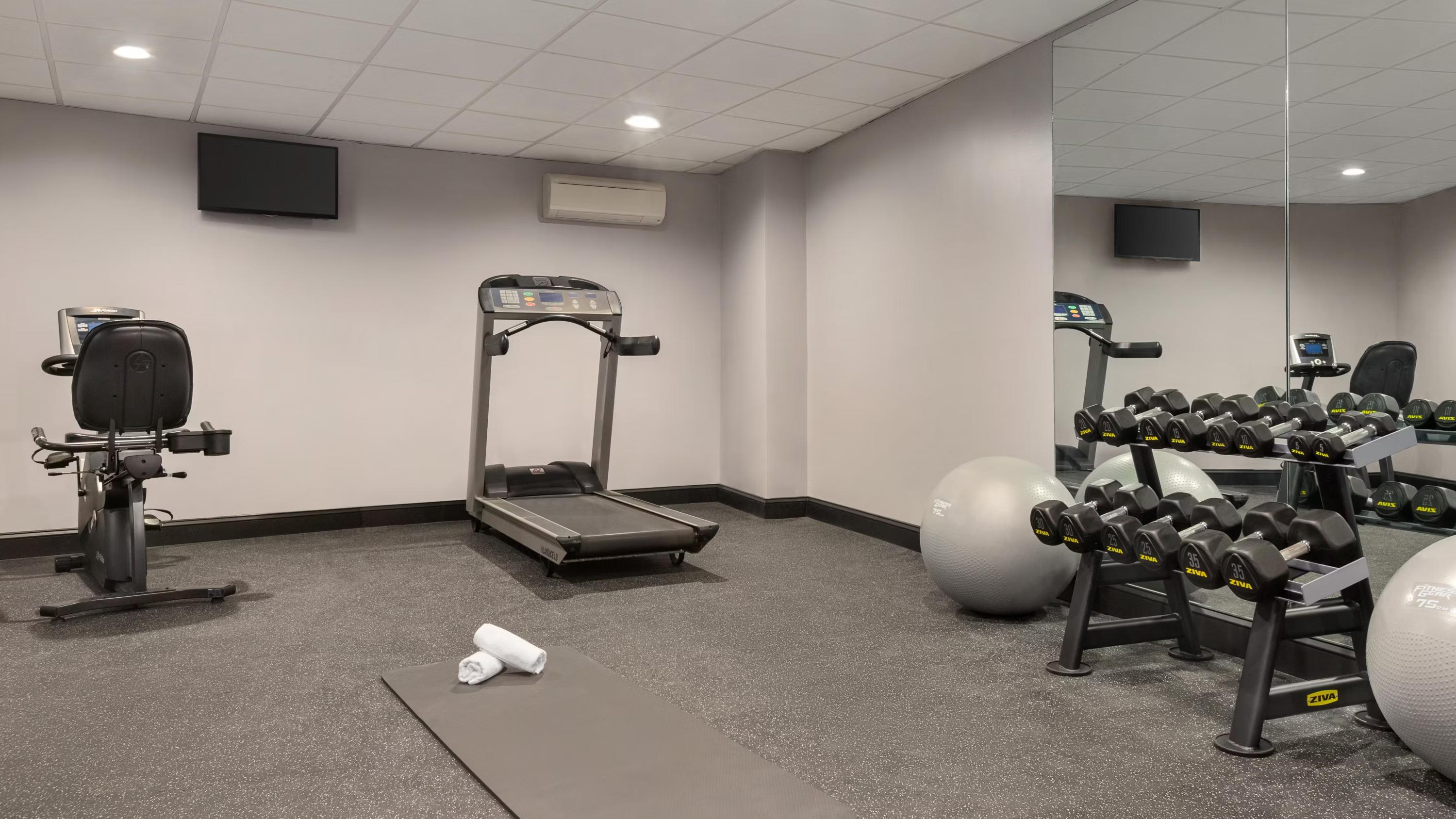 Holiday Inn Philadelphia Arpt-Stadium Area by IHG