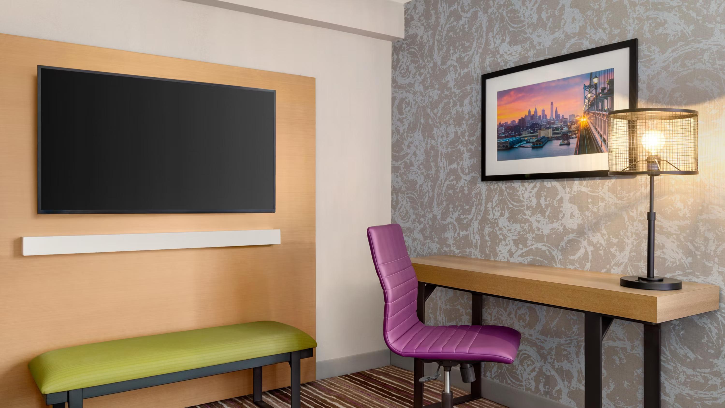 Holiday Inn Philadelphia Arpt-Stadium Area by IHG