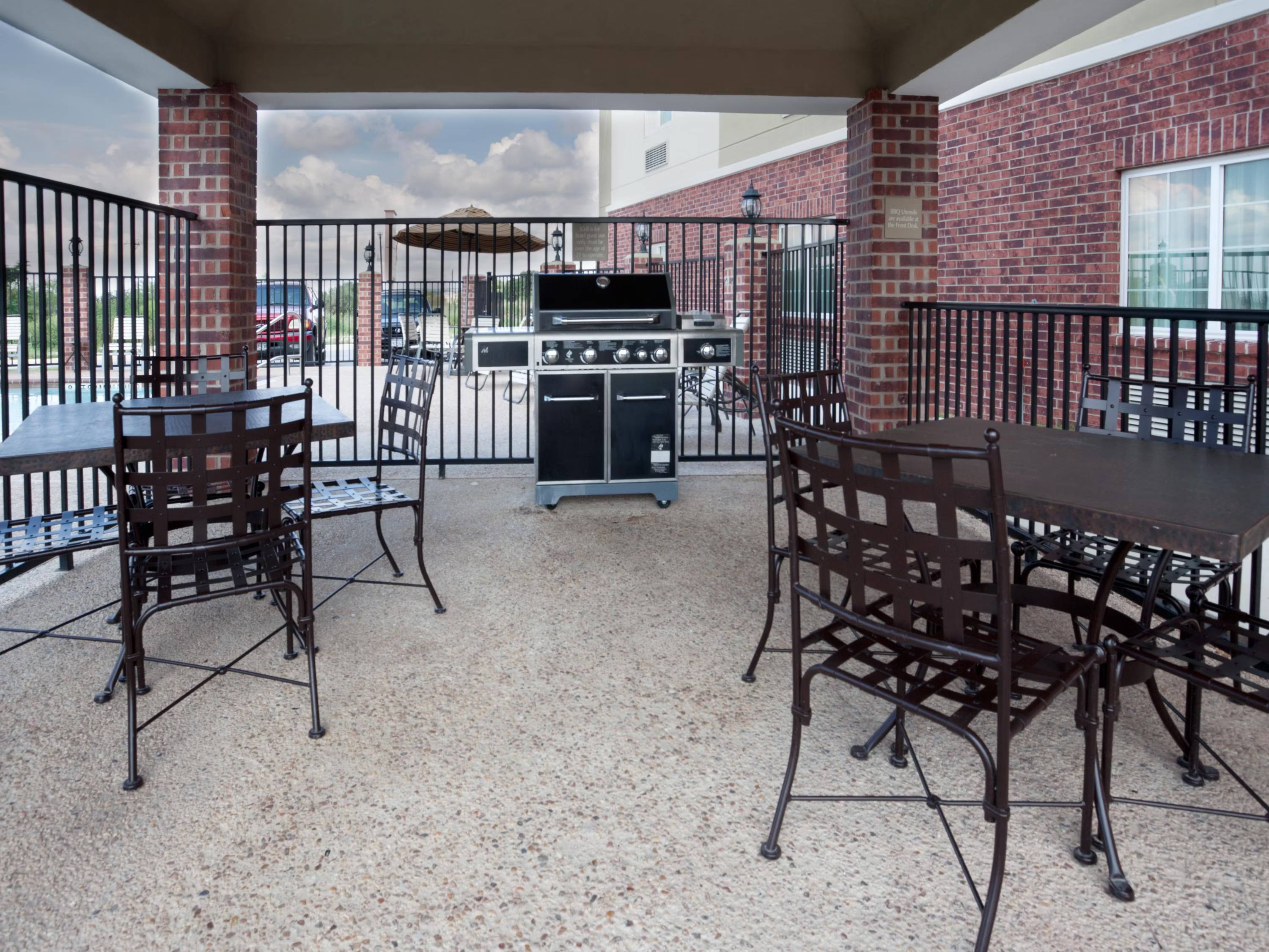 Candlewood Suites San Antonio NW Near SeaWorld, an IHG Hotel