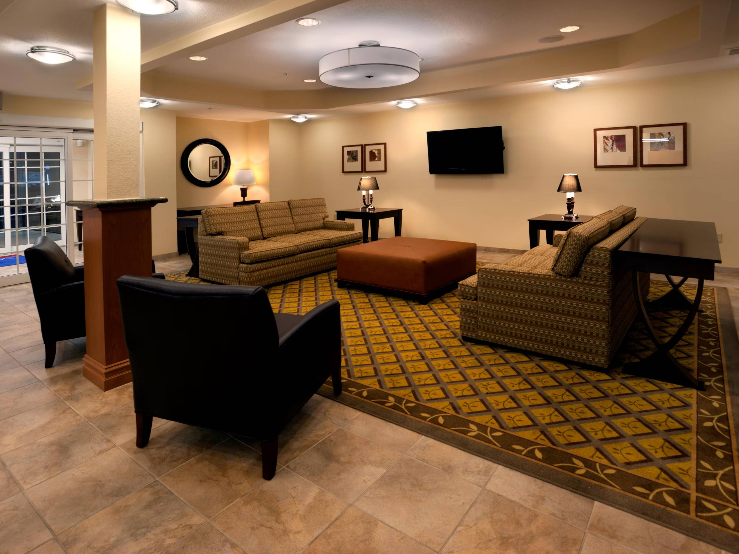Candlewood Suites San Antonio NW Near SeaWorld, an IHG Hotel