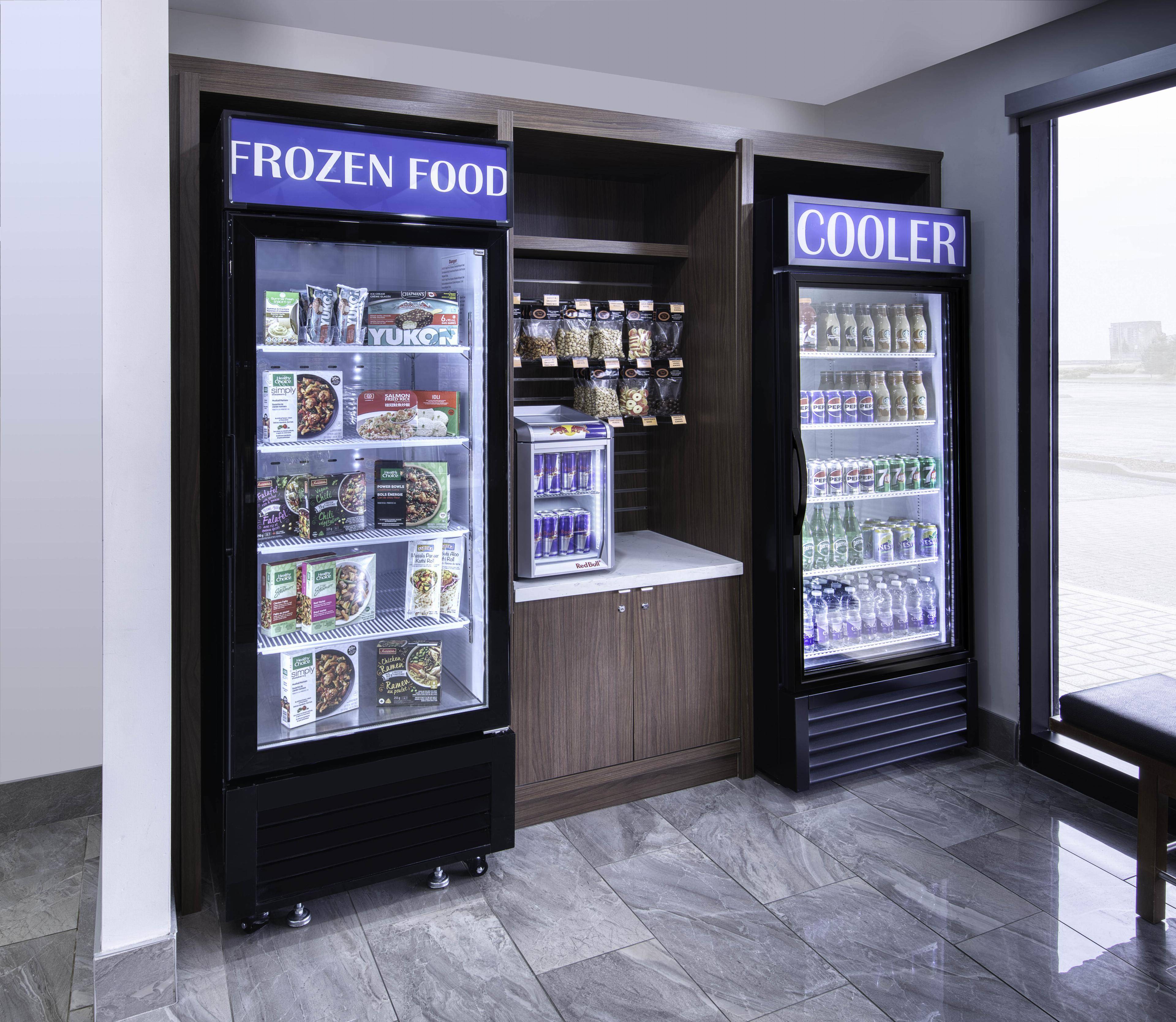 Holiday Inn Express & Suites Mississauga-Toronto Southwest, an IHG Hotel