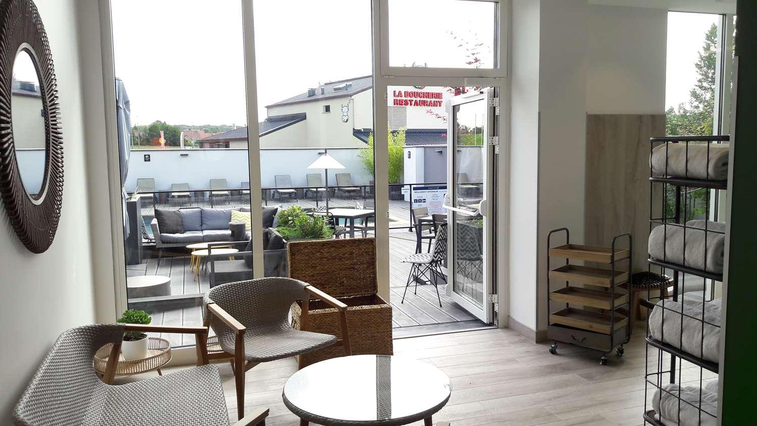 Golden Tulip Roissy Saint Witz