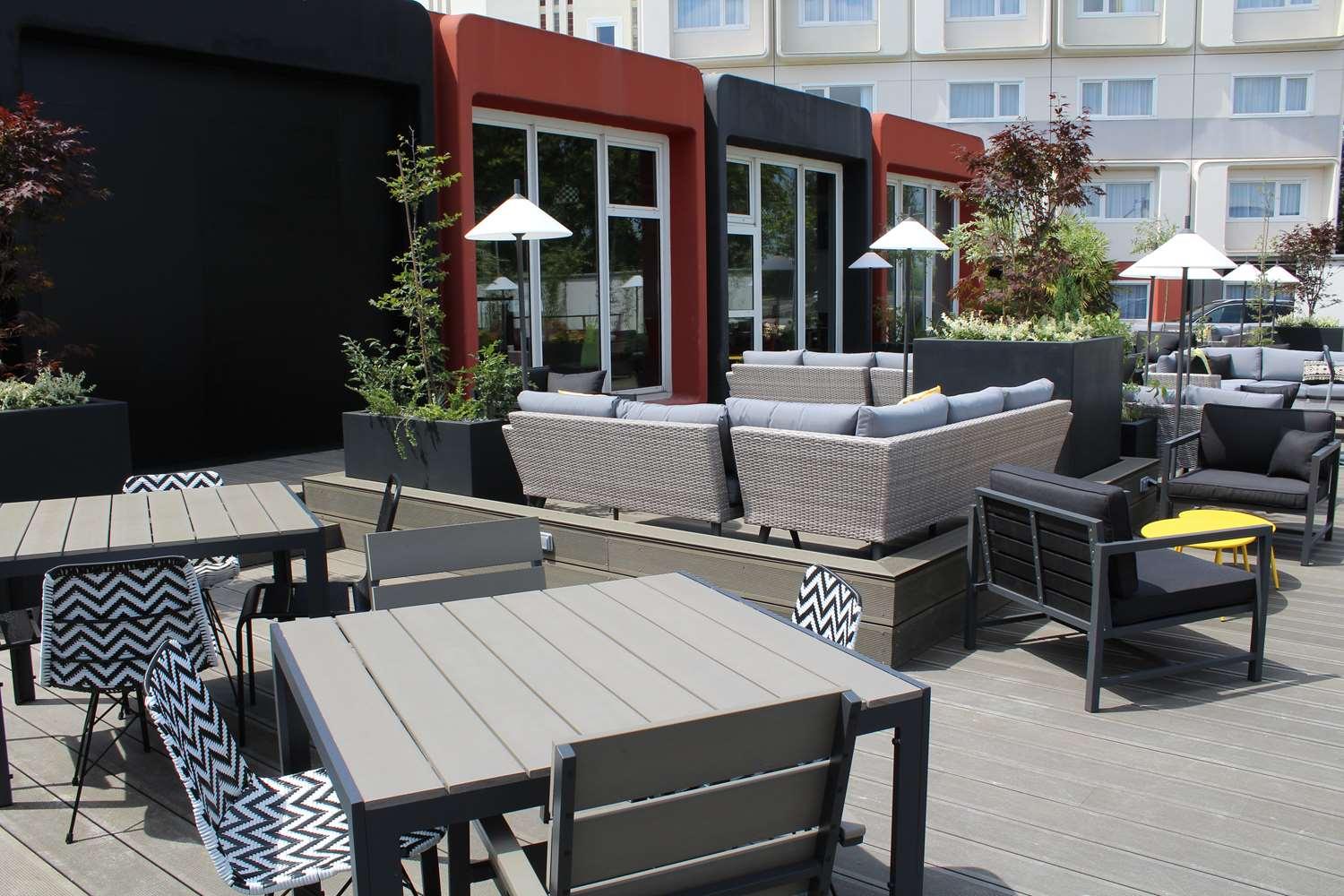 Golden Tulip Roissy Saint Witz