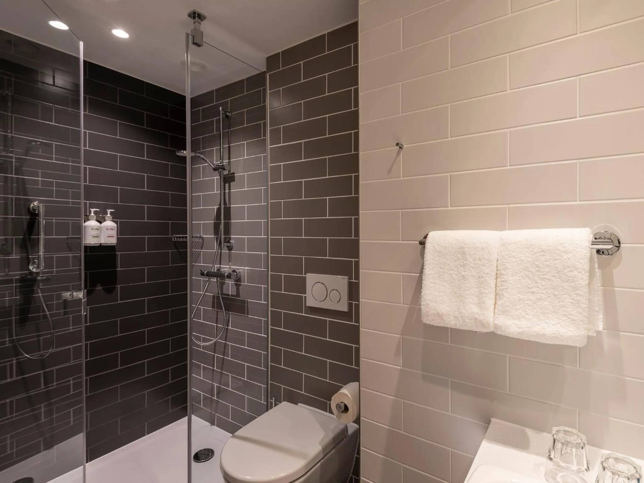 Holiday Inn Express Düsseldorf Hauptbahnhof