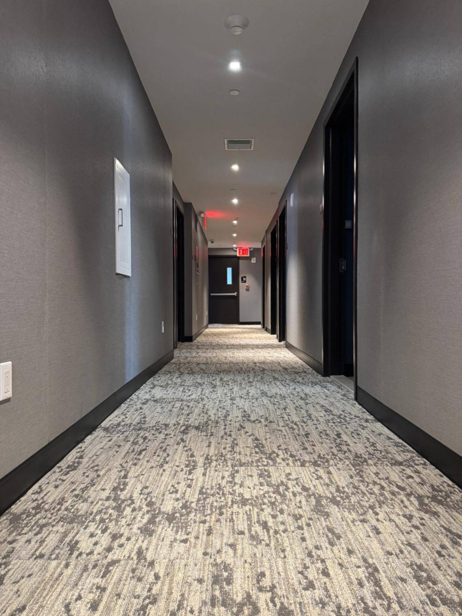 Hotel Mirage Brooklyn