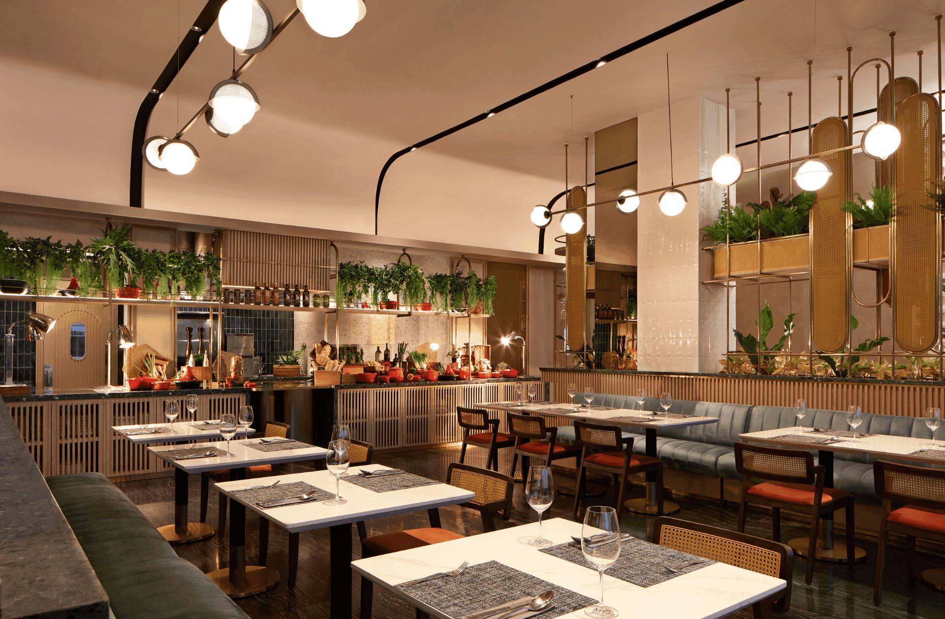 Momentus Hotel Alexandra