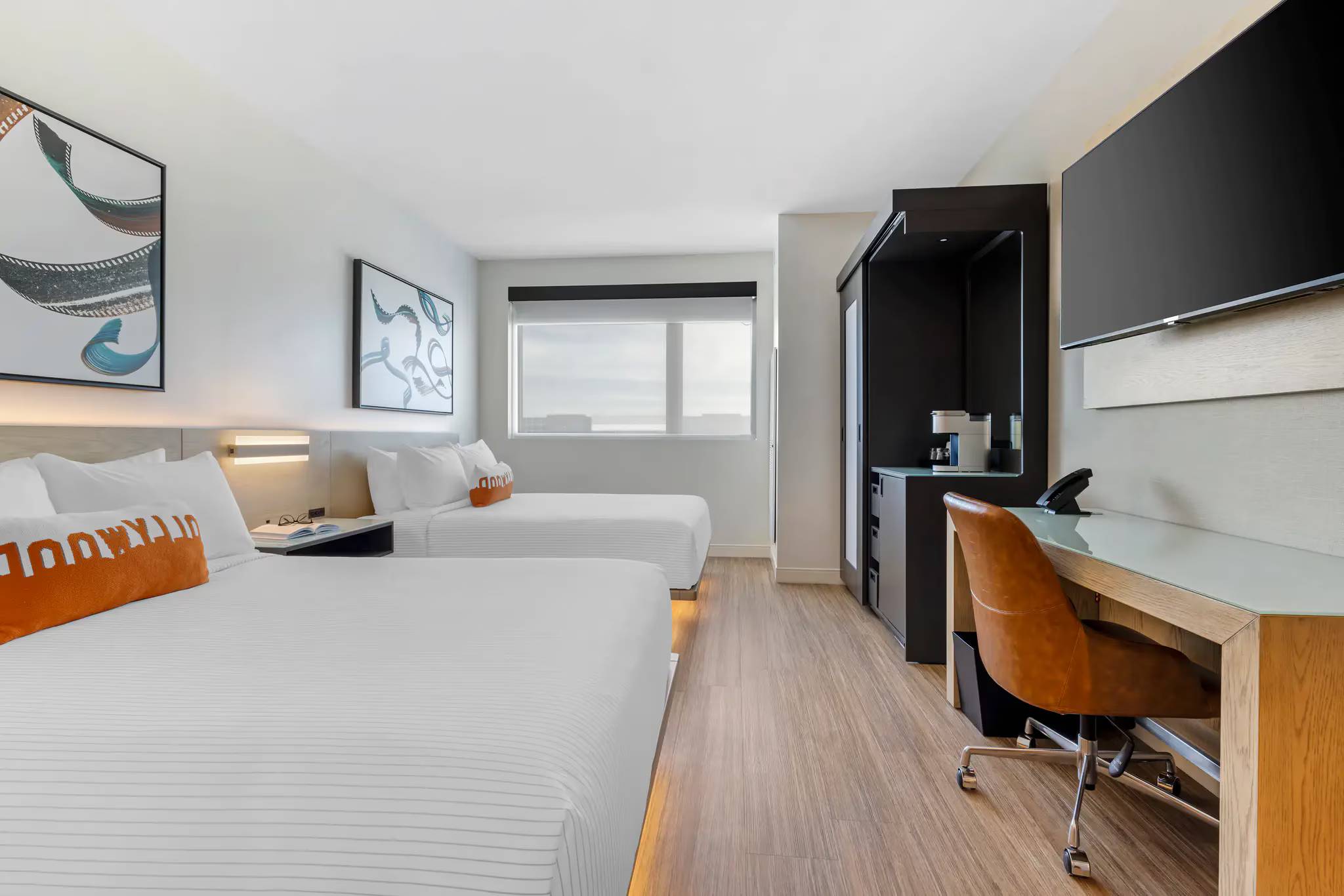 Cambria Hotel Burbank Airport