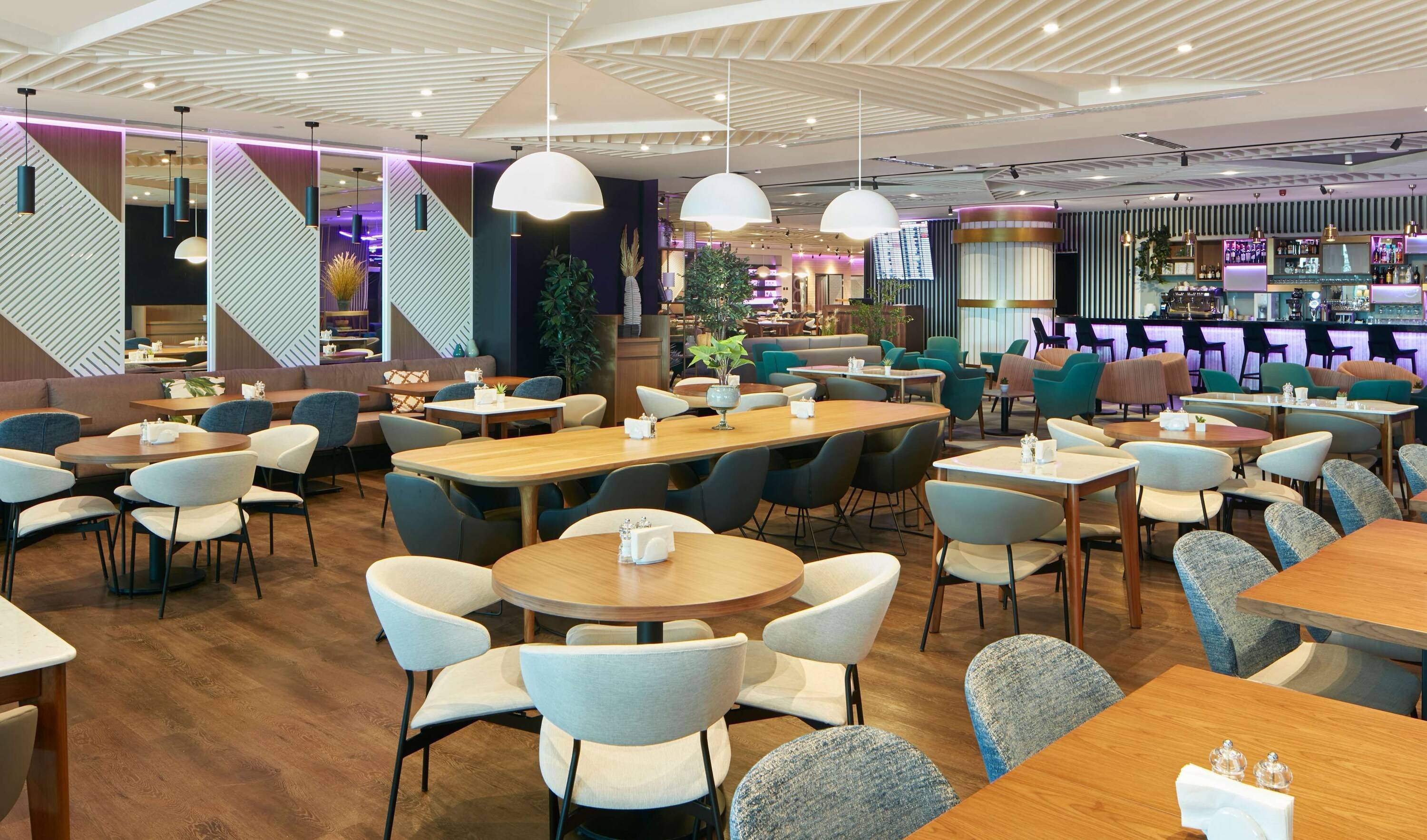 YOTELAIR Istanbul Airport, Duty free - International Transit area