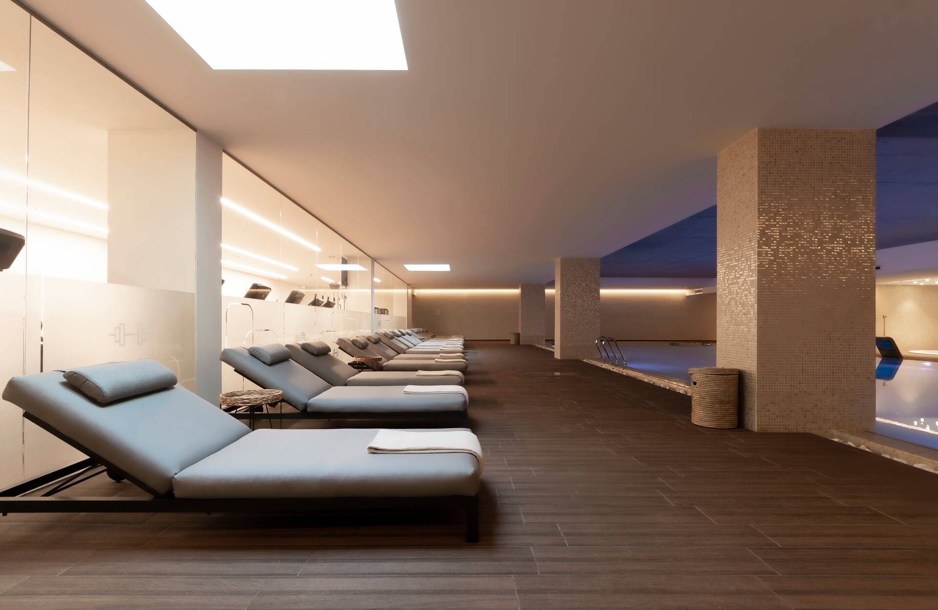 Boeira Garden Hotel Porto Gaia, Curio Collection by Hilton